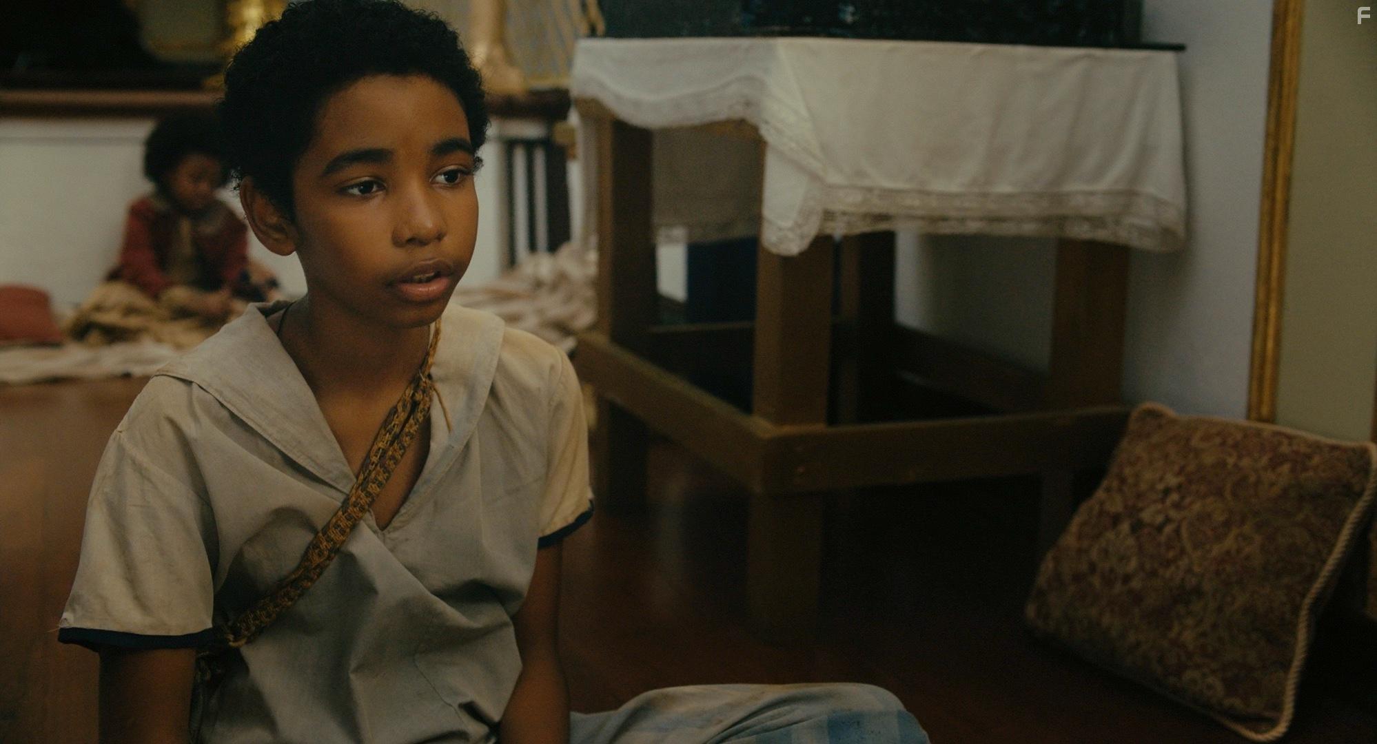 Lucio Correia in Todos os Mortos (2020)