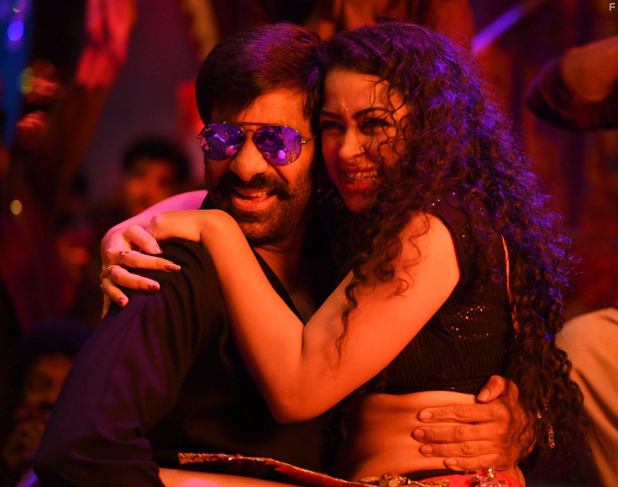 Ravi Teja and Apsara Rani in Krack (2021)