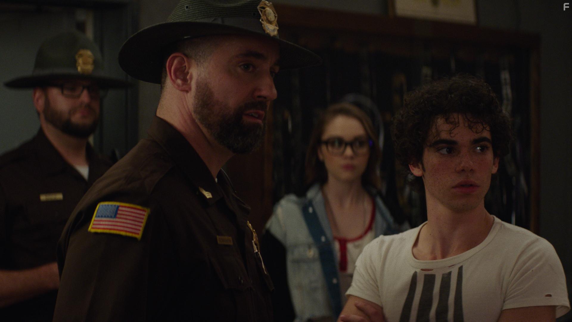 Sheriff and Simon in Paradise City.