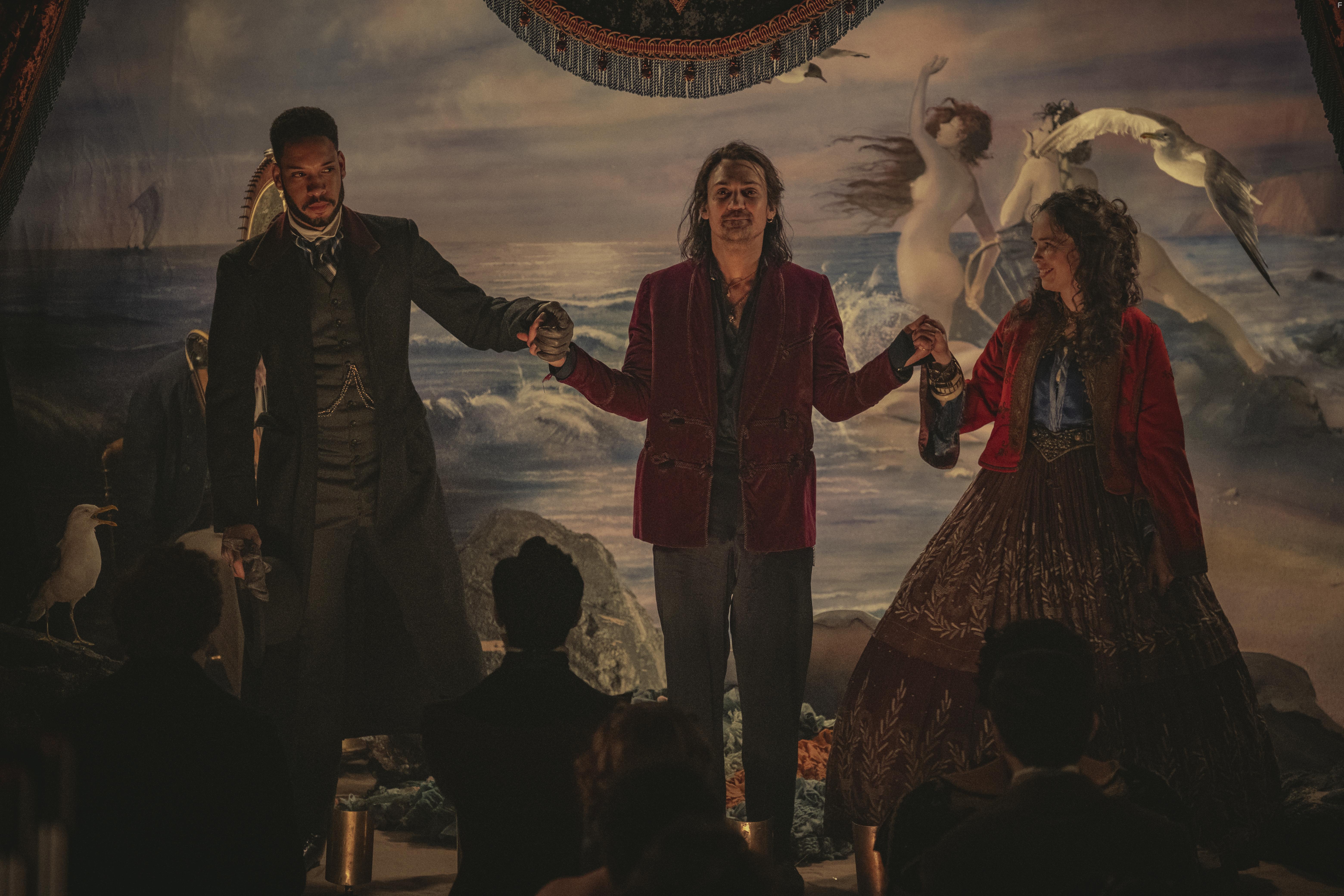 Henry Lloyd-Hughes and Royce Pierreson in The Irregulars (2021)