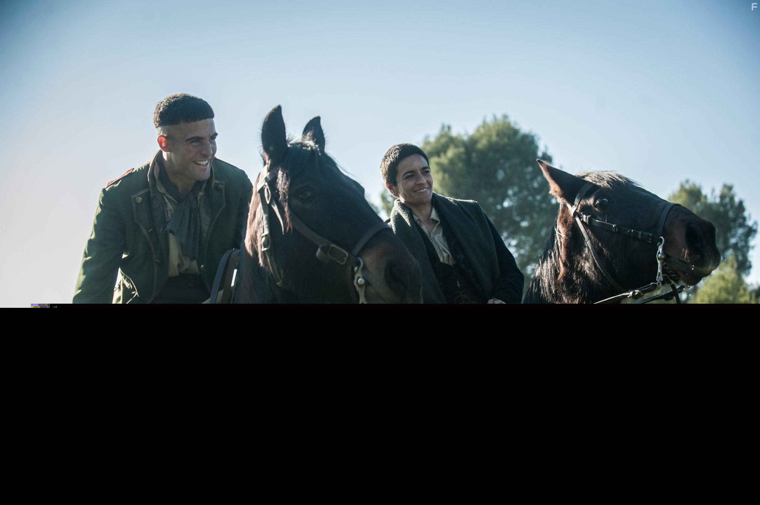 Bebe and Jason Fernndez in Libertad (2021)