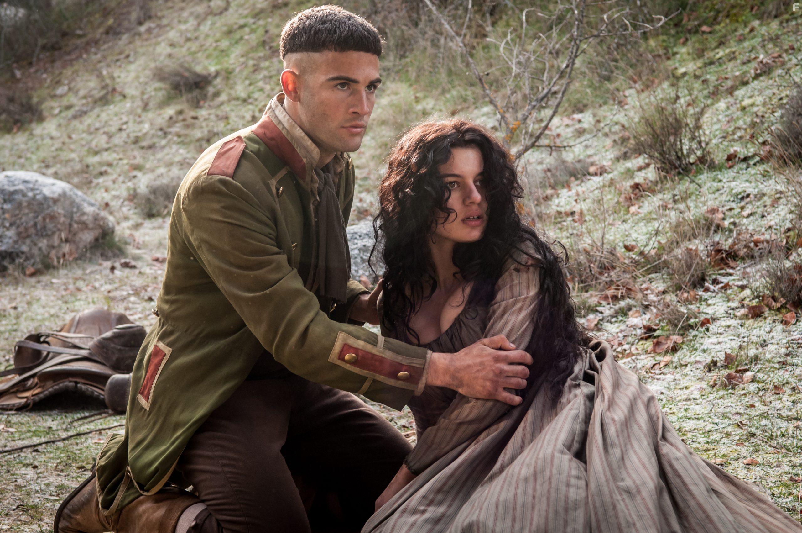 Jason Fernndez and Sofa Oria in Libertad (2021)