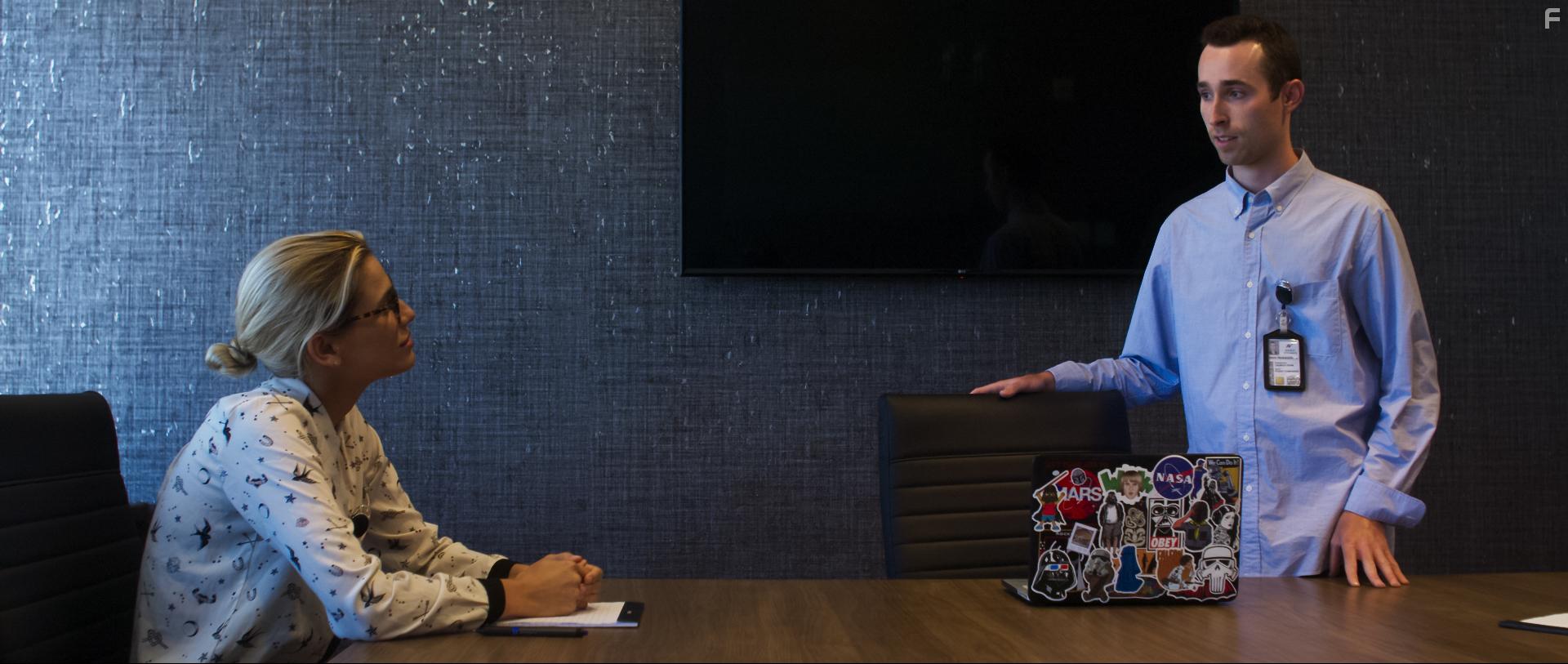 Jeff Friedman and Michaella Russell in It's Not You, It's Me (2021)