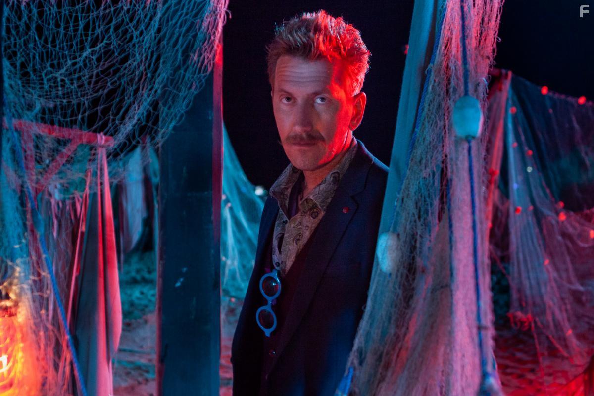 Любовь и монстры #3