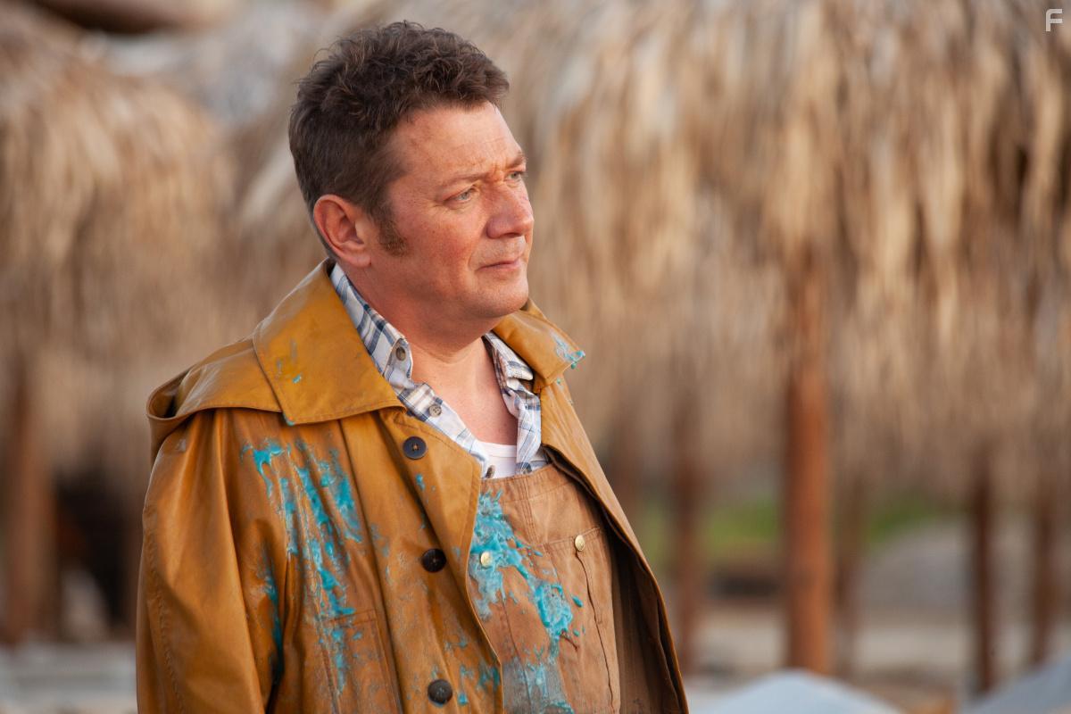 Любовь и монстры #10