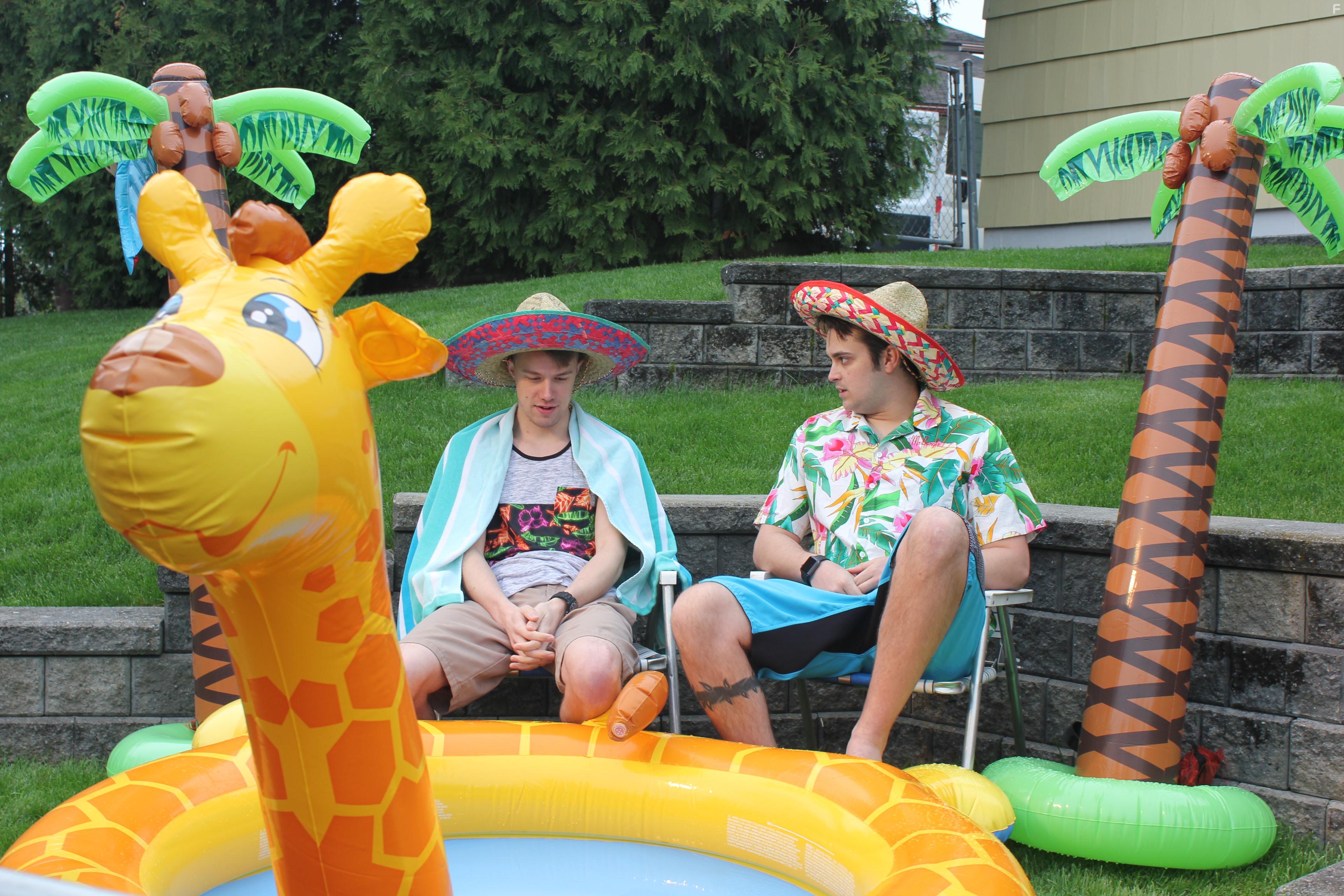 Paolo Marinaccio in Bottom Feeders