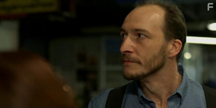 Kroly Hajduk in FOMO: Fear of Missing Out (2019)