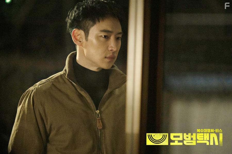 Lee Jehoon in Mobeomtaeksi (2021)