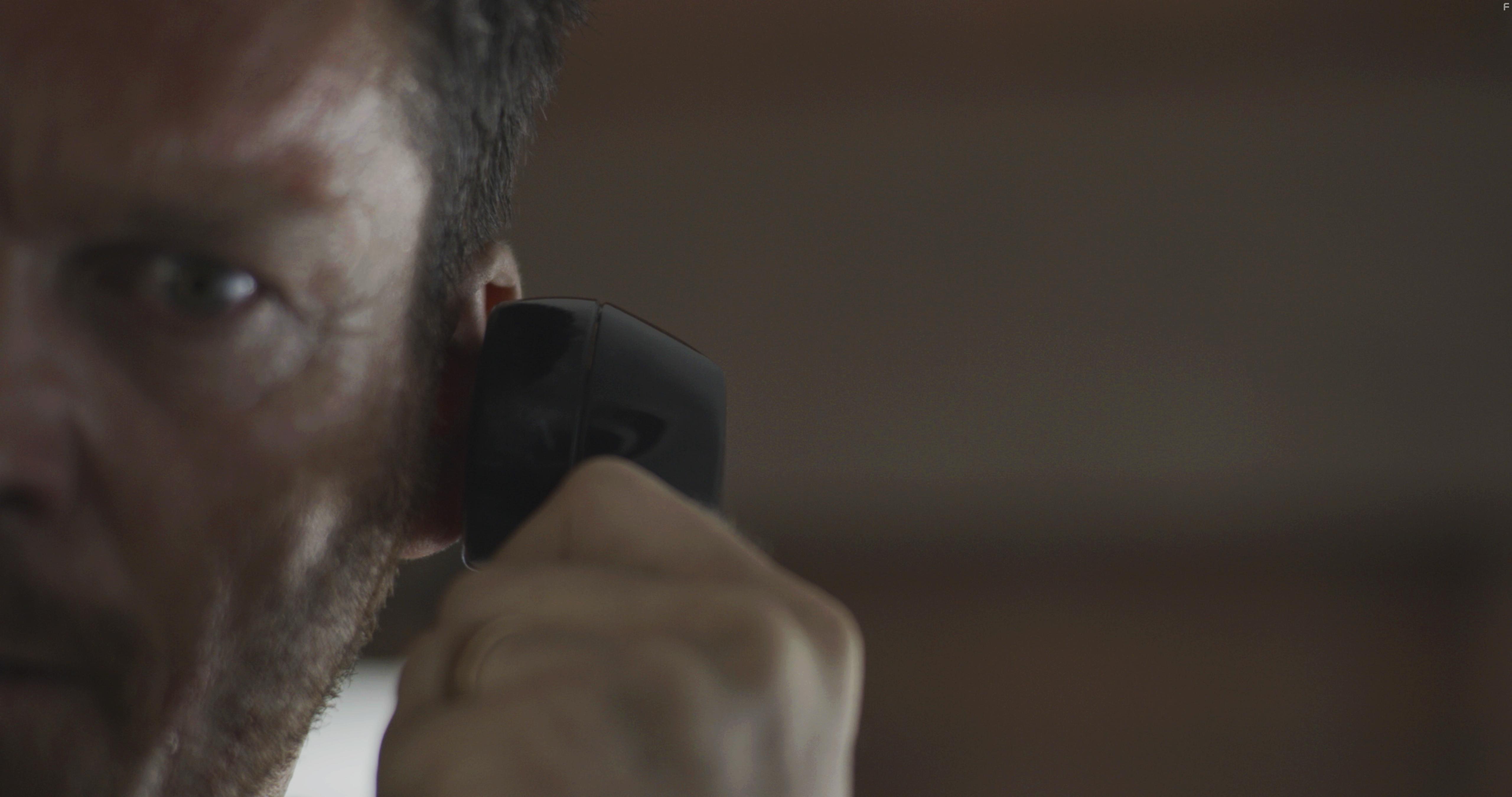 Bart Johnson in Held (2020)