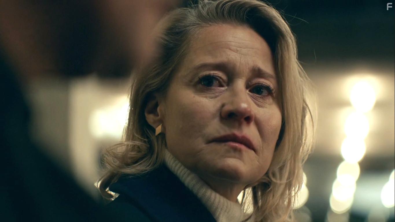 Trine Dyrholm in Forhret (2019)