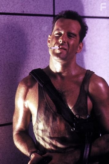 Bruce Willis in Крепкий орешек (1988)
