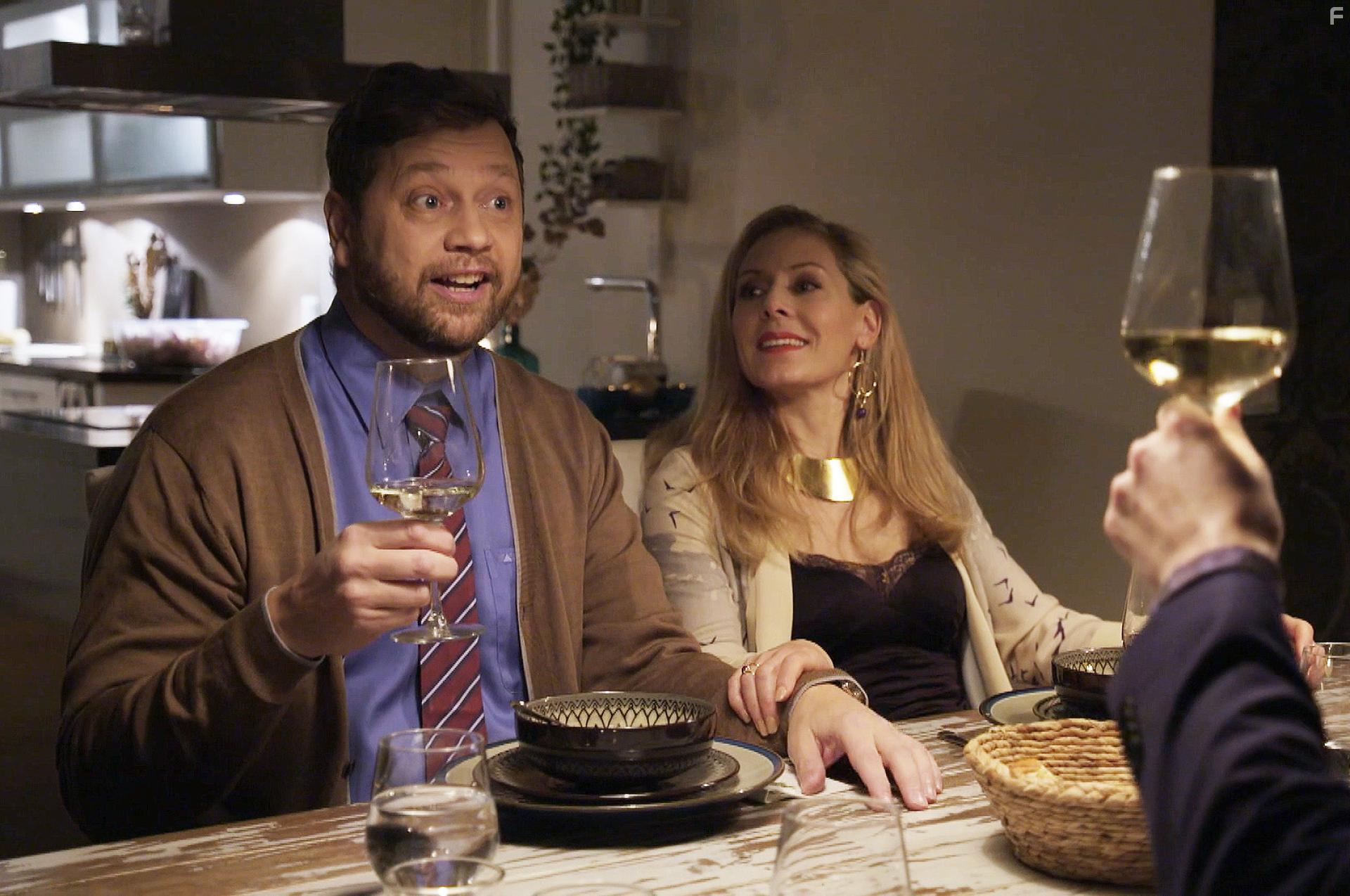 Eva Rse in Helt Perfekt (2018)