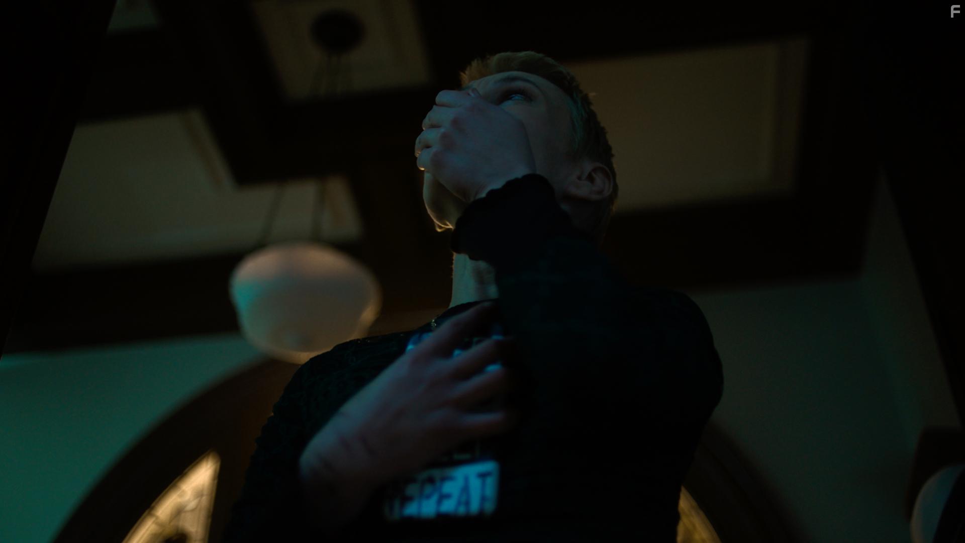 Lauren Orrell in Deadhouse Dark (2020)