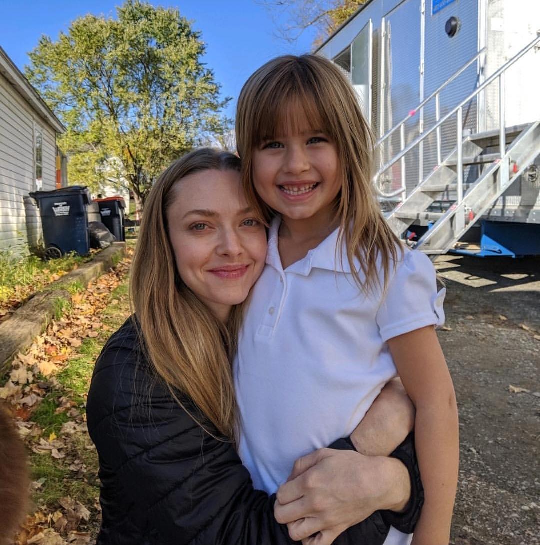 Amanda Seyfried and Ana Sophia Heger in Things Heard & Seen (2021)