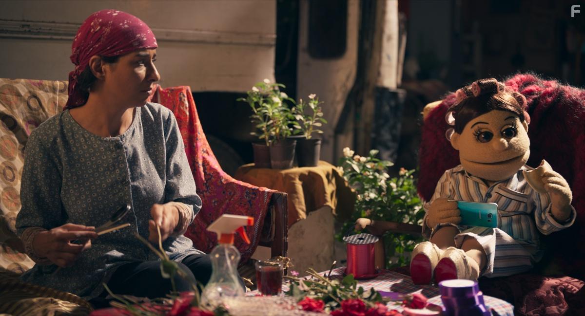 Donia Maher in Abla Fahita: Drama Queen (2021)