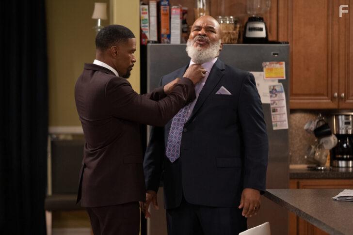 Jamie Foxx and David Alan Grier in Dad Stop Embarrassing Me (2021)