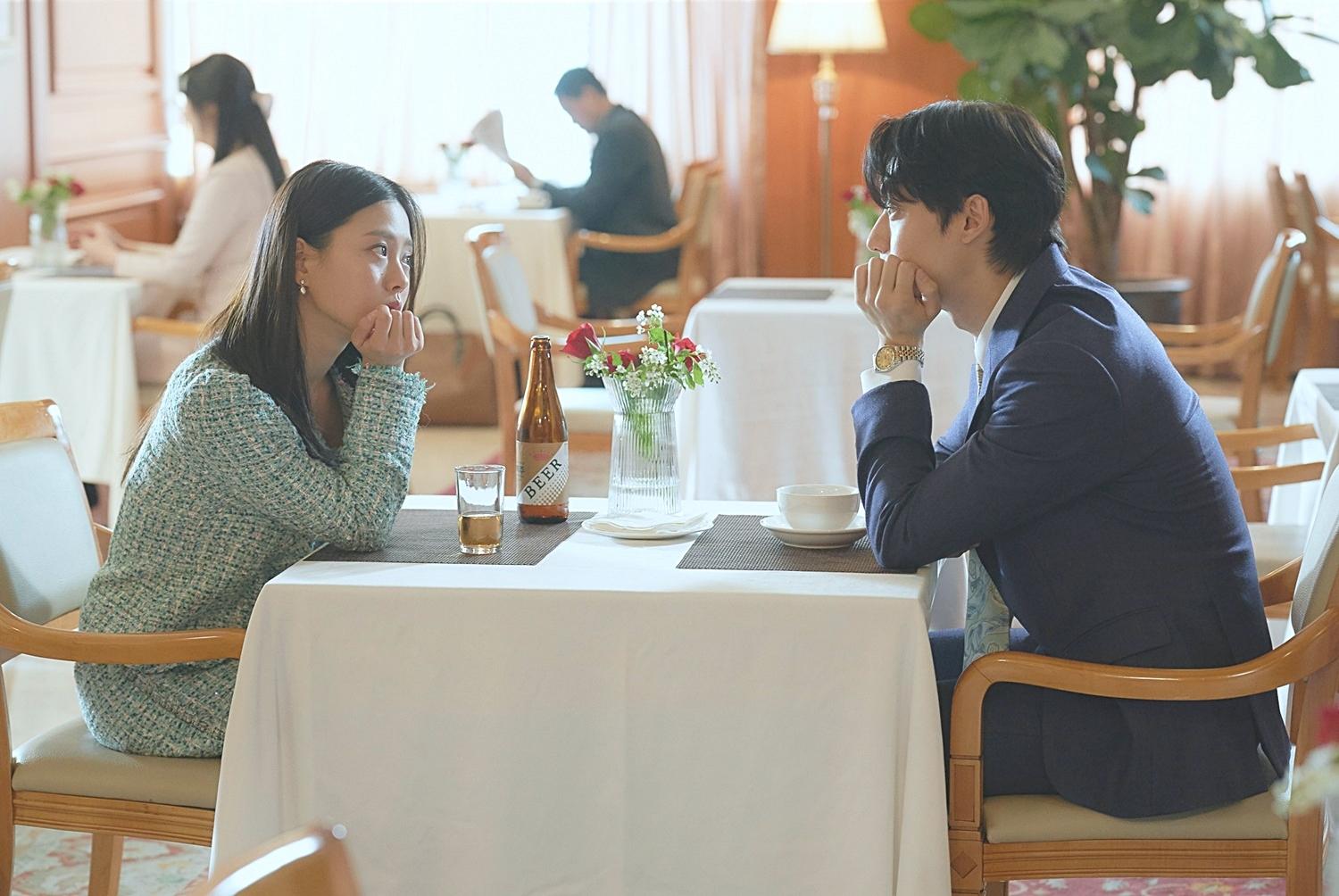 Go Min-Si and Lee Do-Hyun in Oworui Cheongchun (2021)