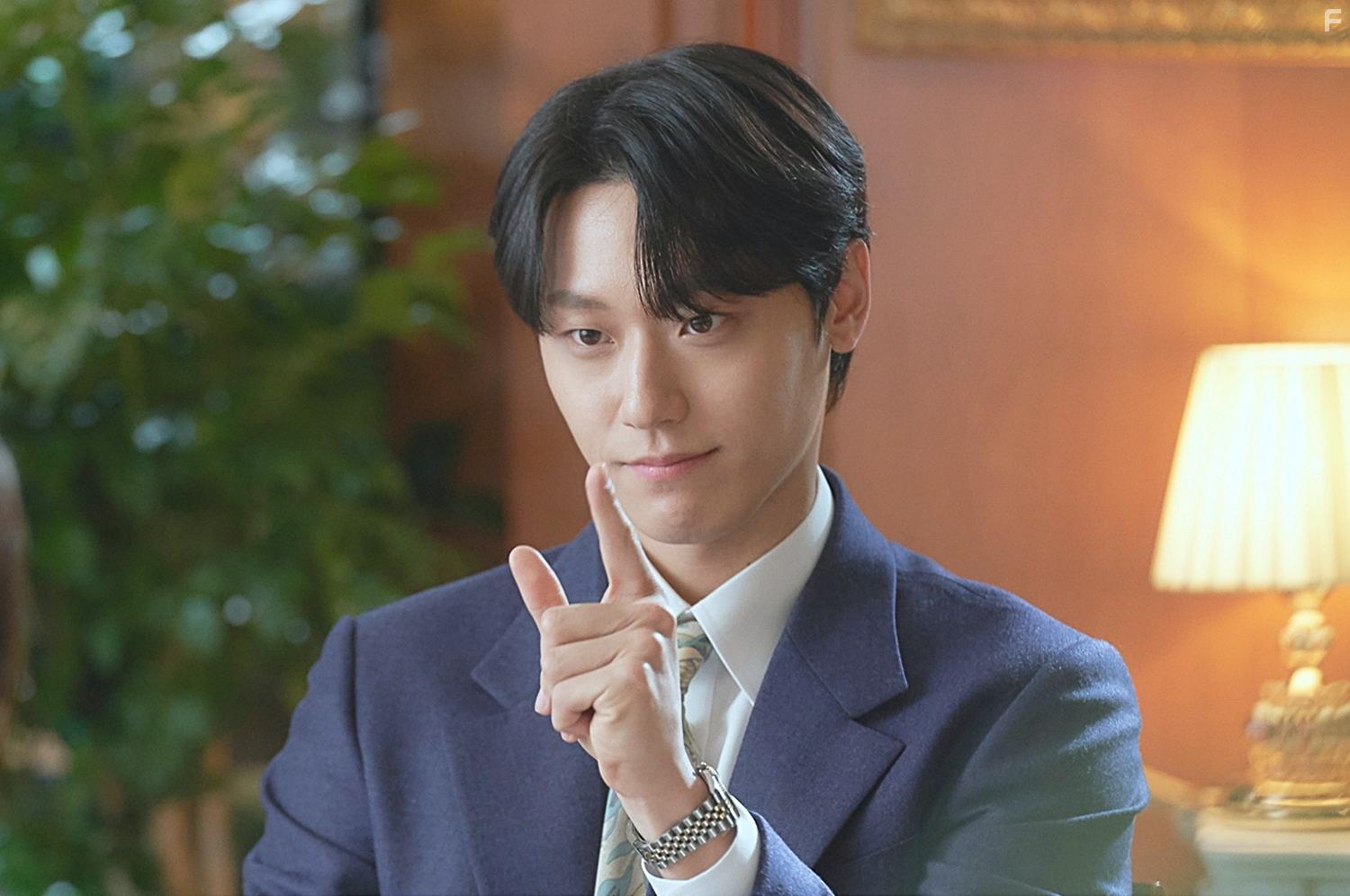 Lee Do-Hyun in Oworui Cheongchun (2021)