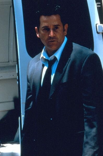 Anthony LaPaglia in Лантана (2001)