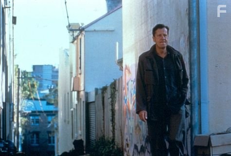 Geoffrey Rush in Лантана (2001)