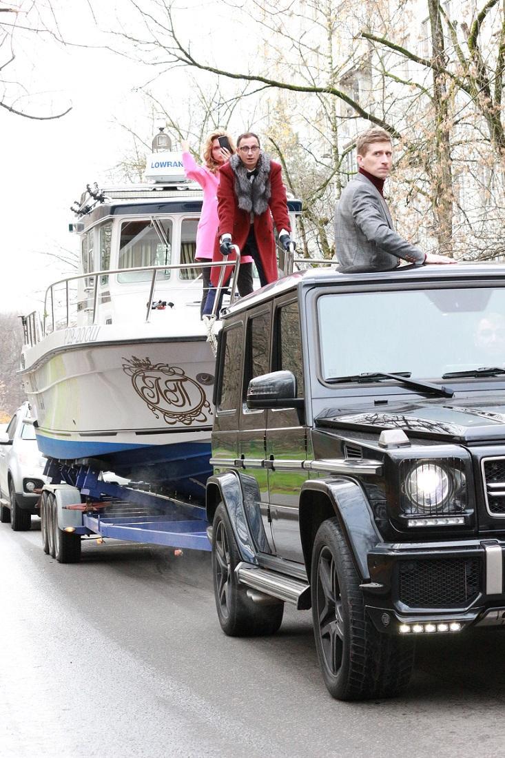 Друг на продажу #2