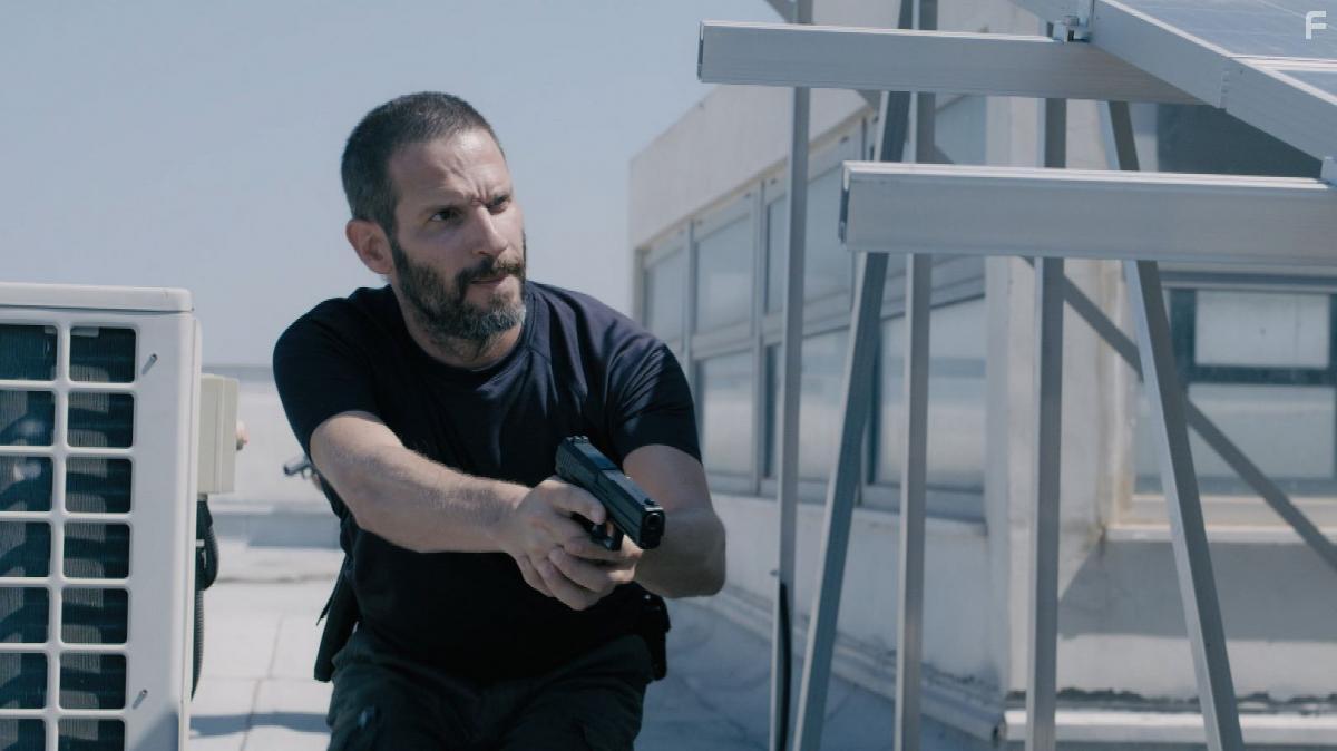 Guri Alfi in Black Space (2020)