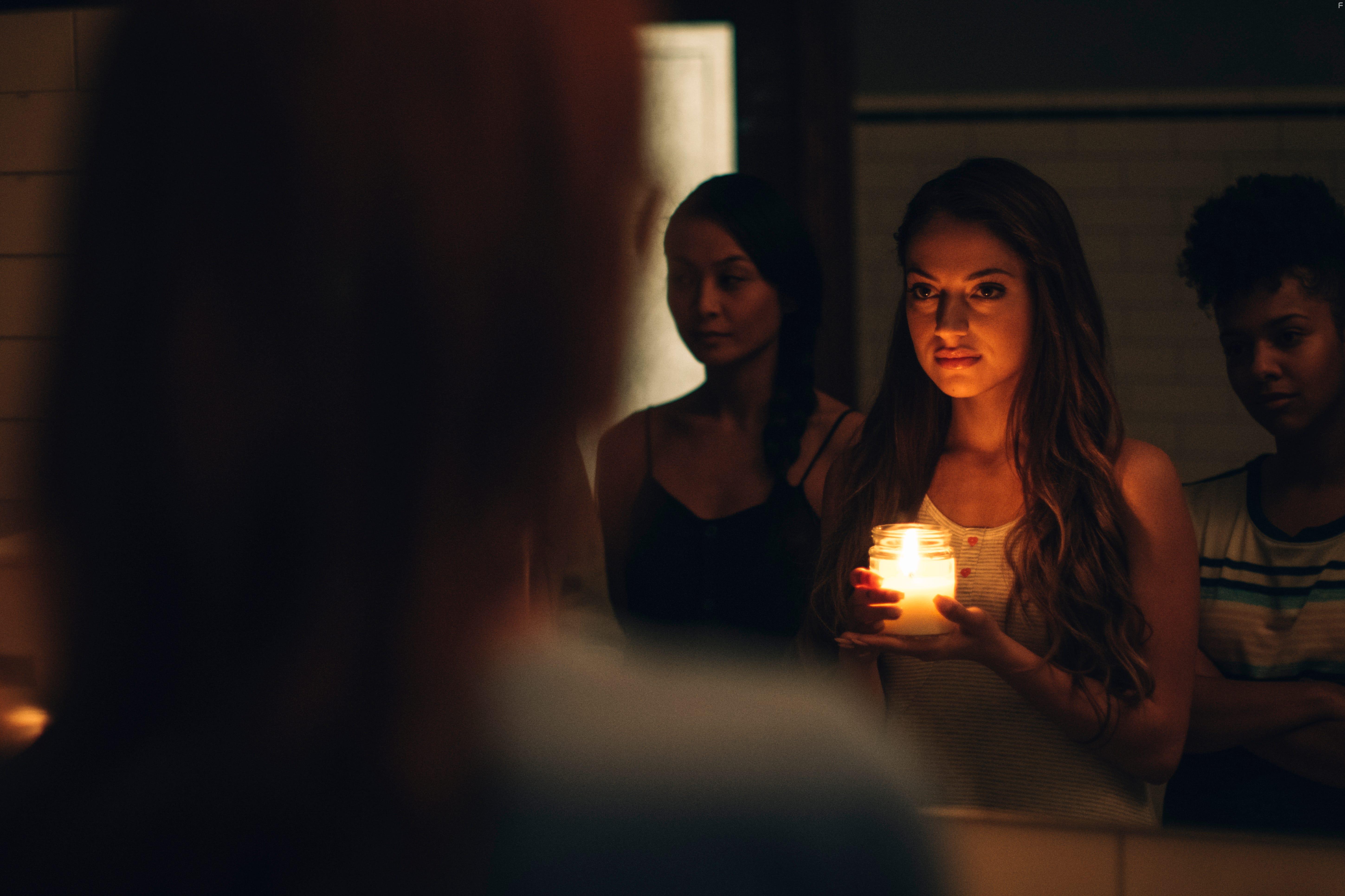 Djouliet Amara, Stephanie Sy, Madisen Beaty, and Inanna Sarkis in Seance (2021)