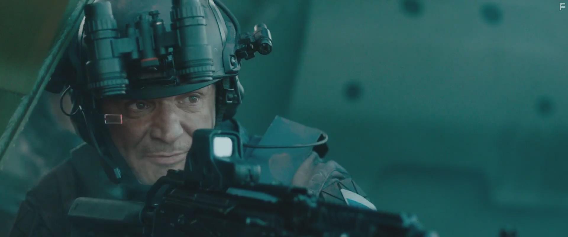 Konstantin Lavronenko in Avanpost (2019)