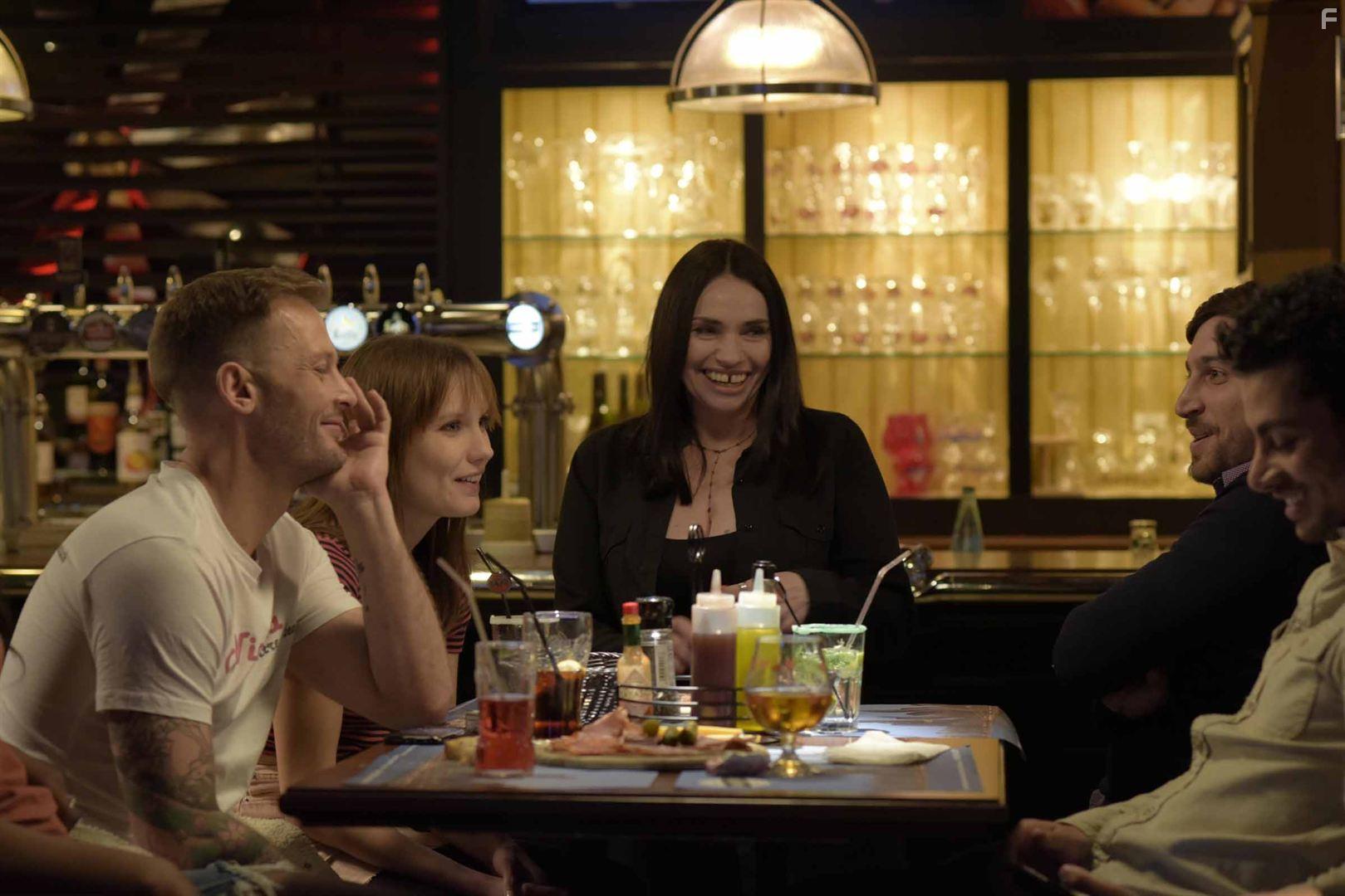 Batrice Dalle, Nicolas Duvauchelle, and Ana Girardot in Bonhomme (2018)