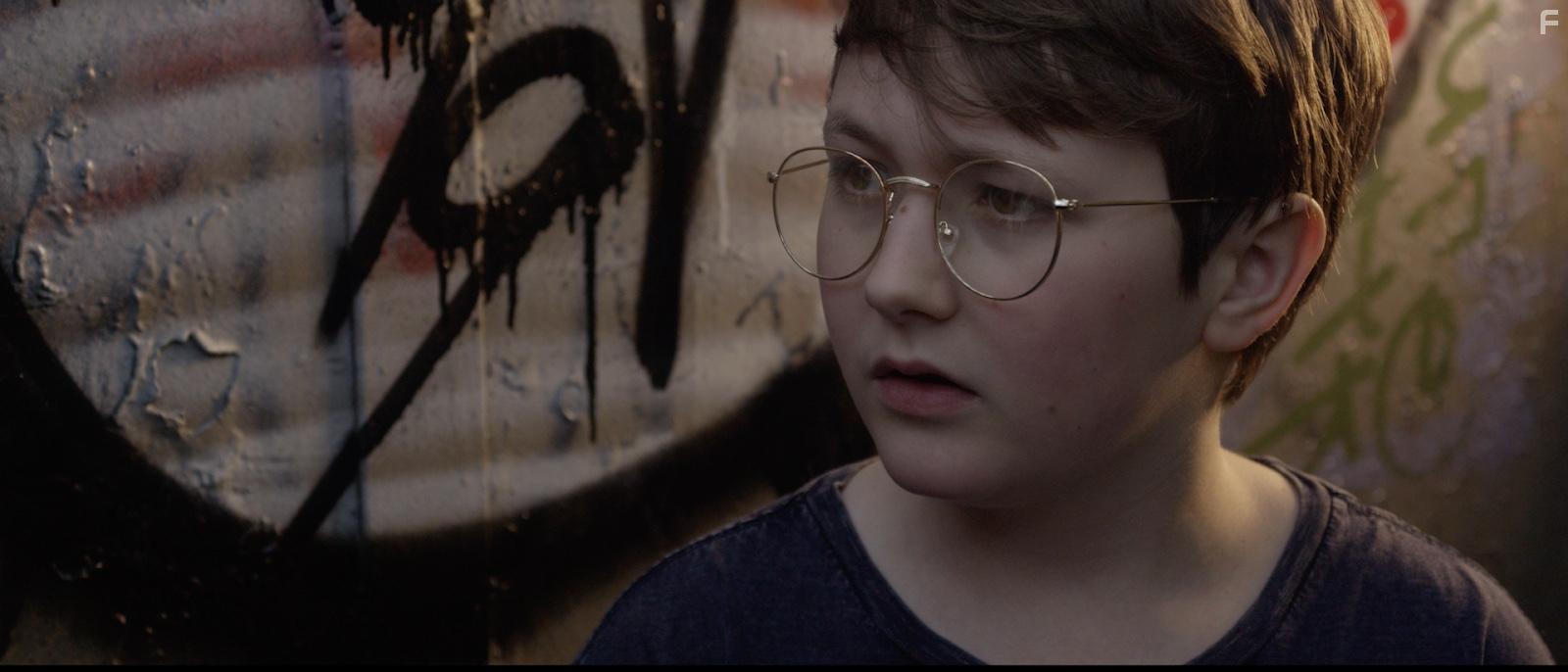 Ian Mackenzie Register in Zooey (2020)