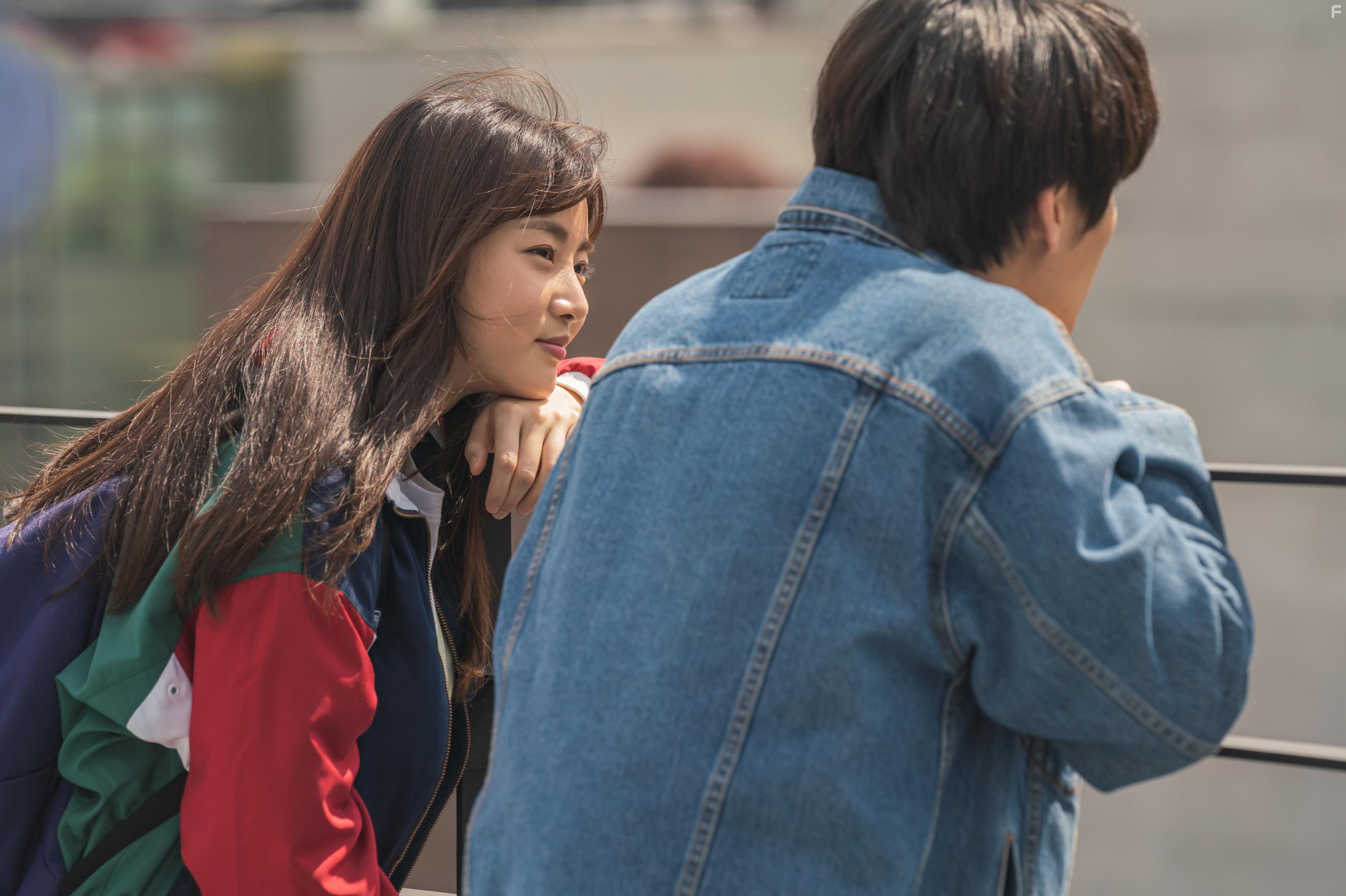 Kang Ha-Neul and Woo-hee Chun in Endless Rain (2021)