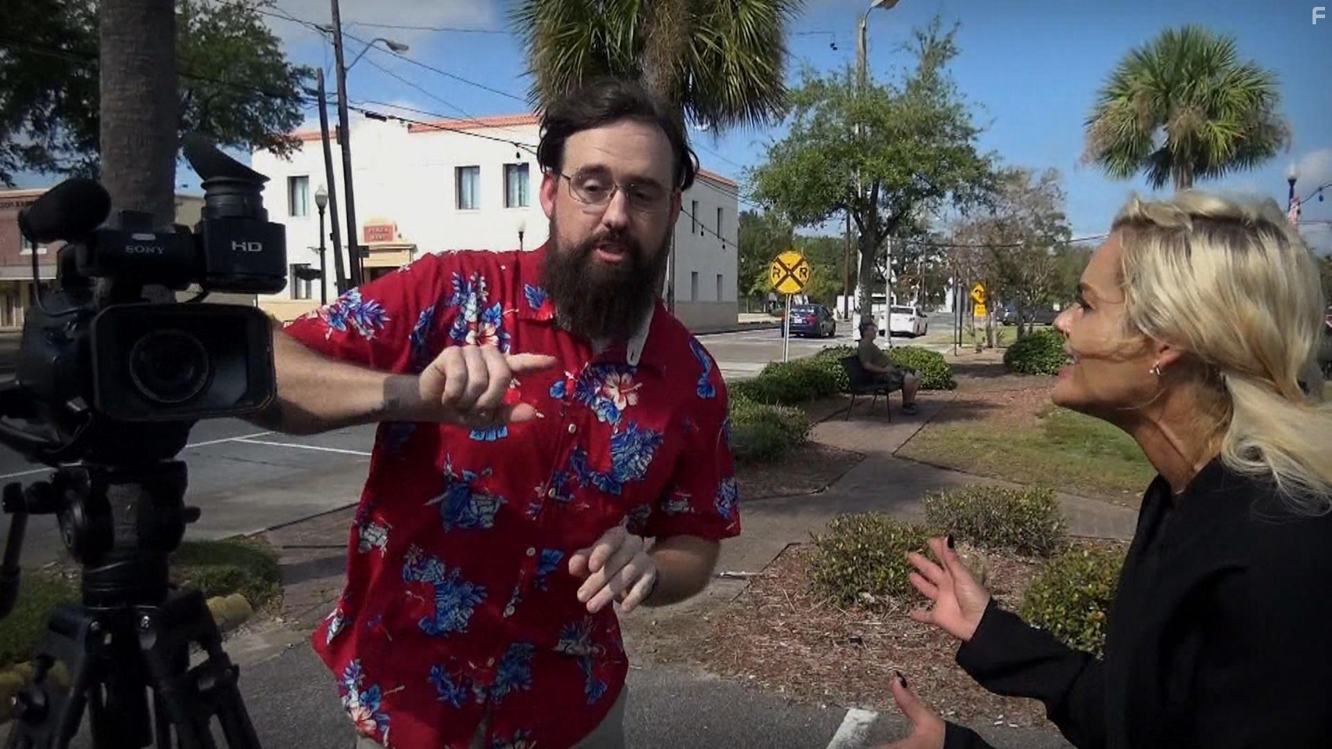 Phillip Drake and Courtney Anderson in Enterfear (2020)