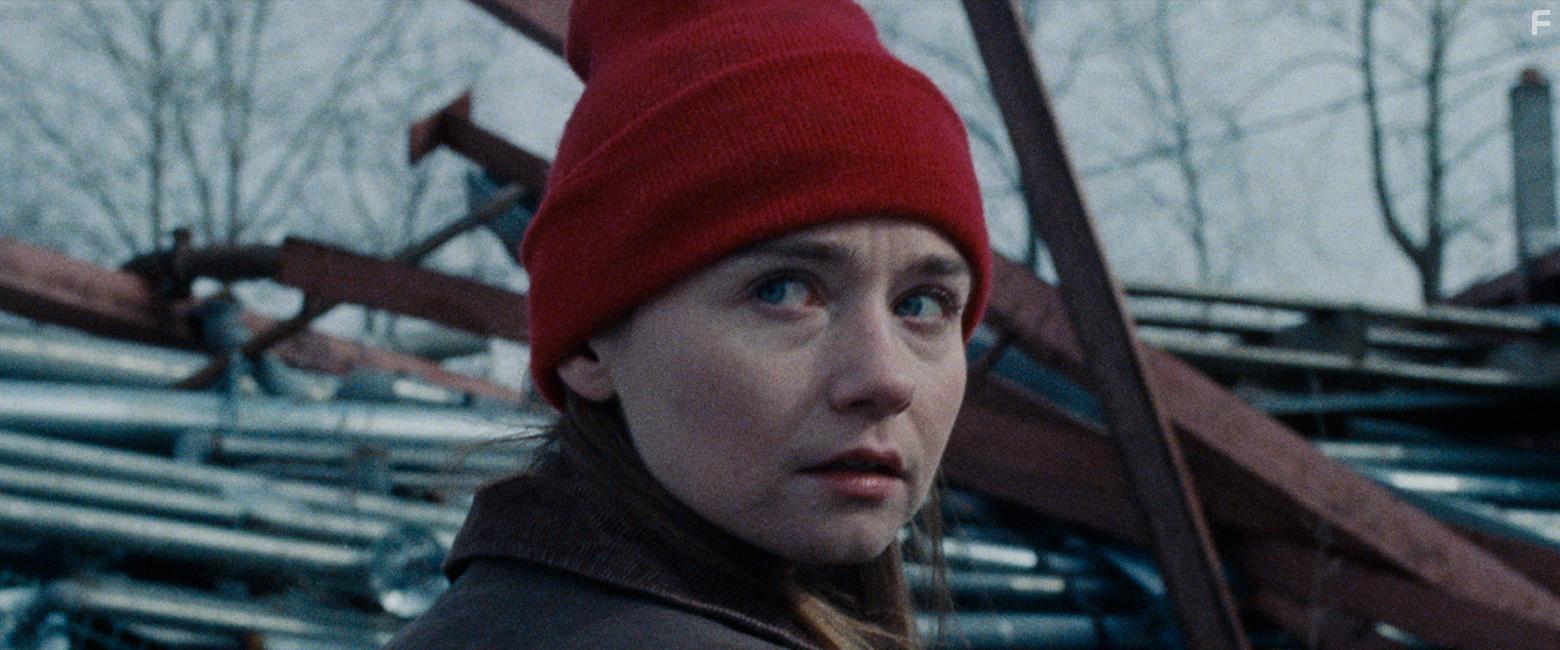 Jessica Barden in Holler (2020)