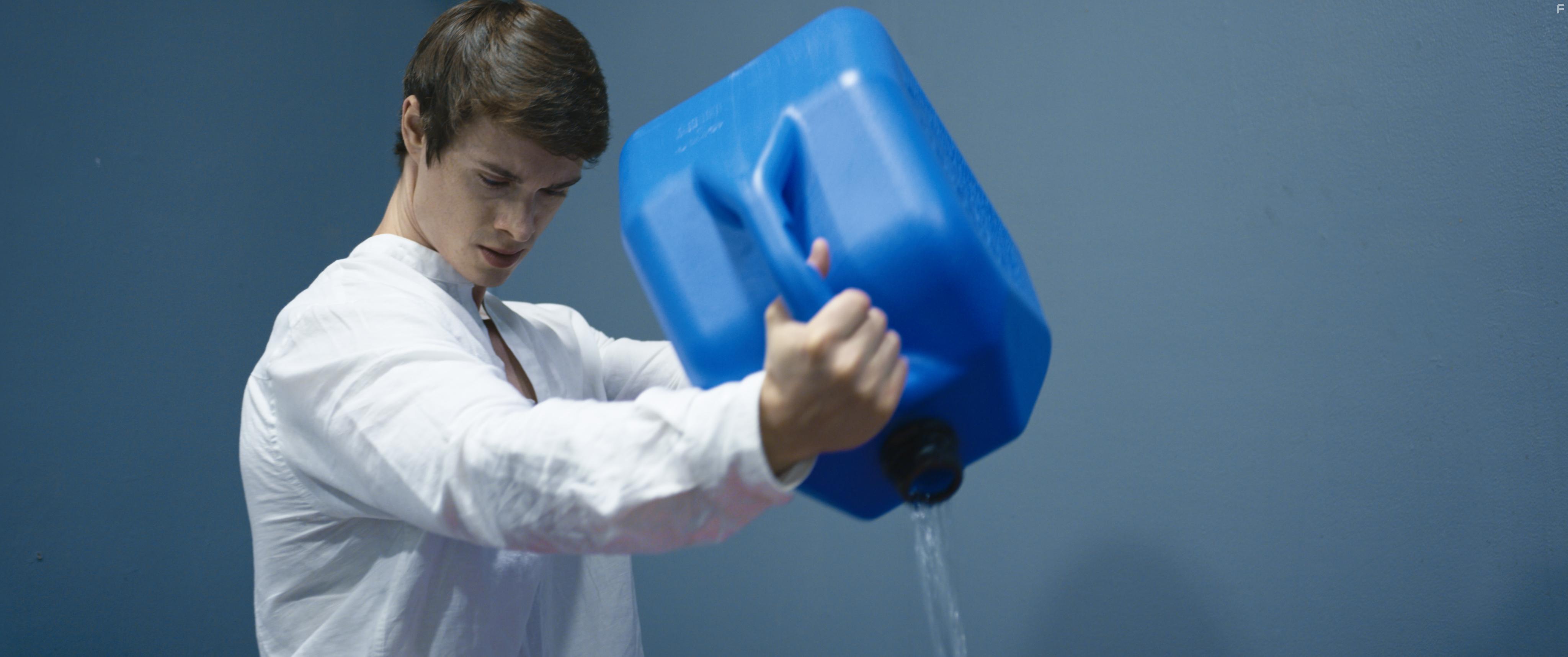 Graham Jenkins in The Box (2021)