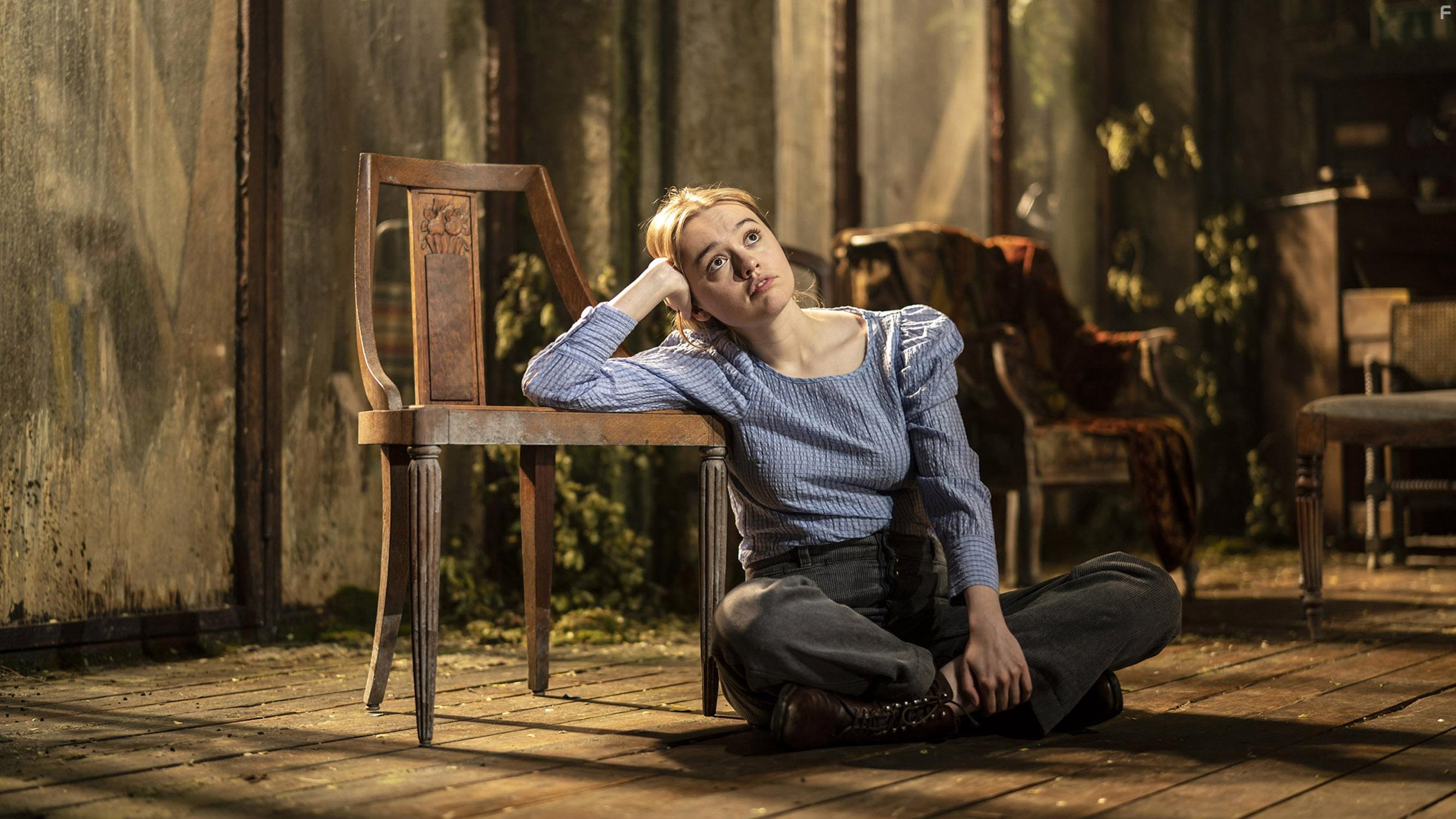 Aimee Lou Wood in Uncle Vanya (2020)