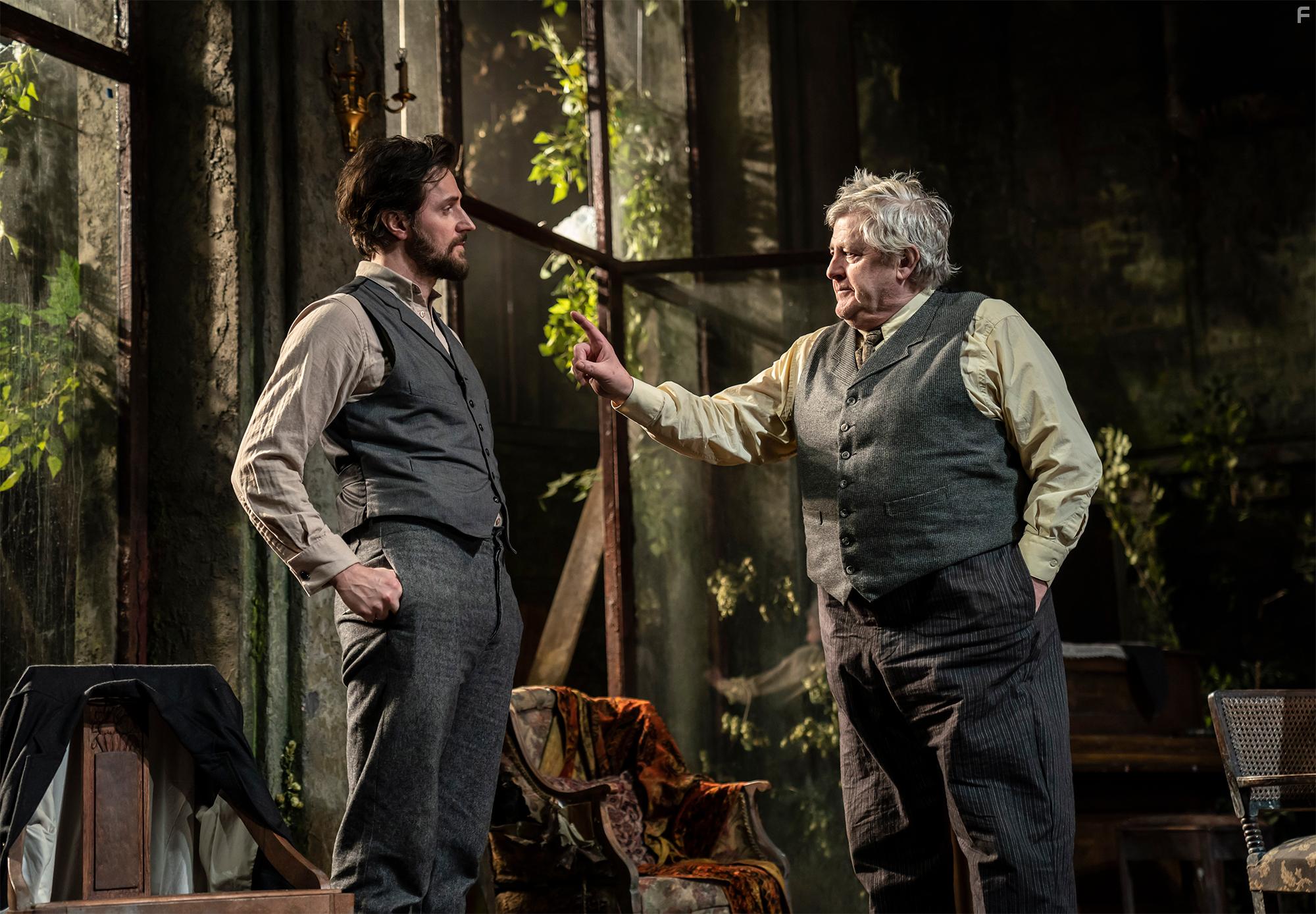 Richard Armitage and Peter Wight in Uncle Vanya (2020)