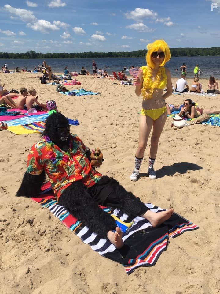 Kansas Bowling and Stephen Albers in Psycho Ape! (2020)