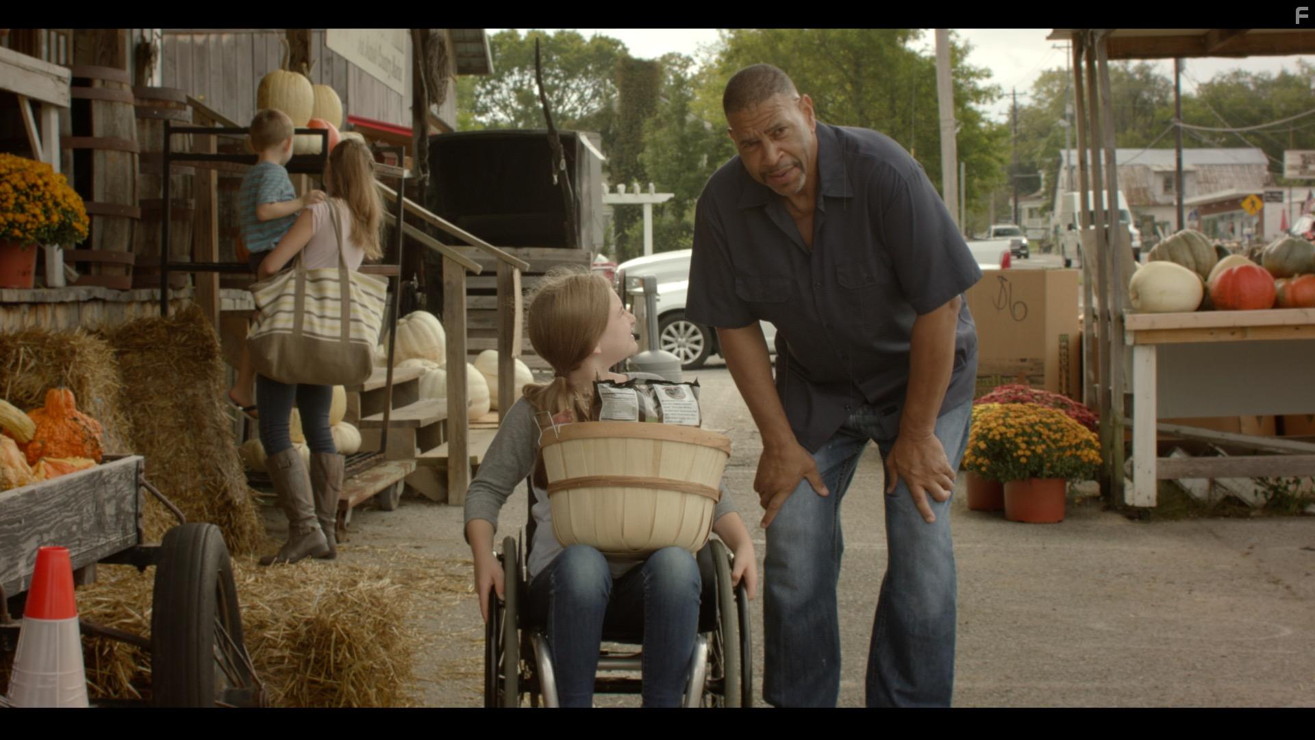 Derrick Dee Drake and Mary Jackson Tatum in Why We Breathe (2020)