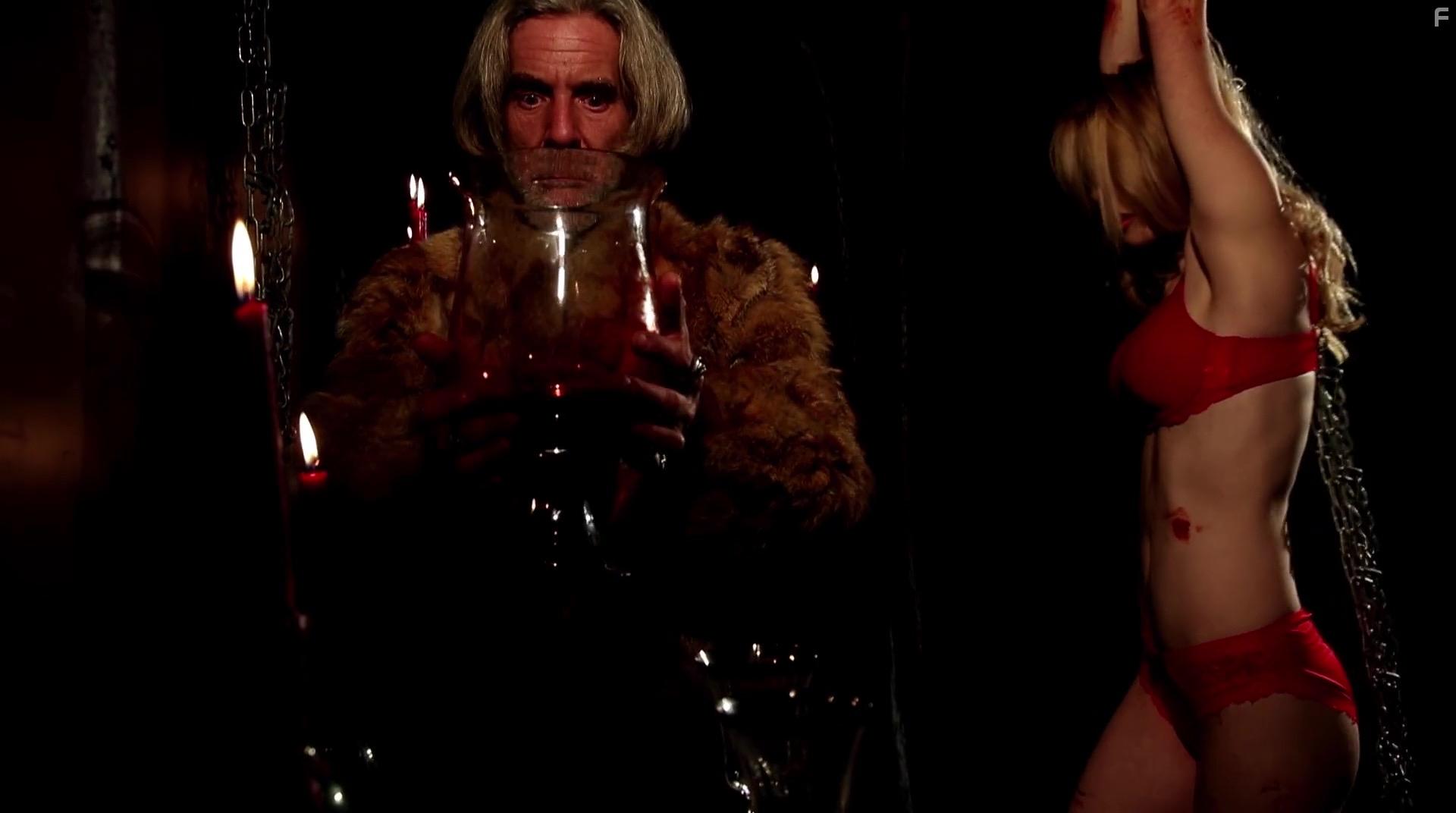 Amityville Vampire (2021)