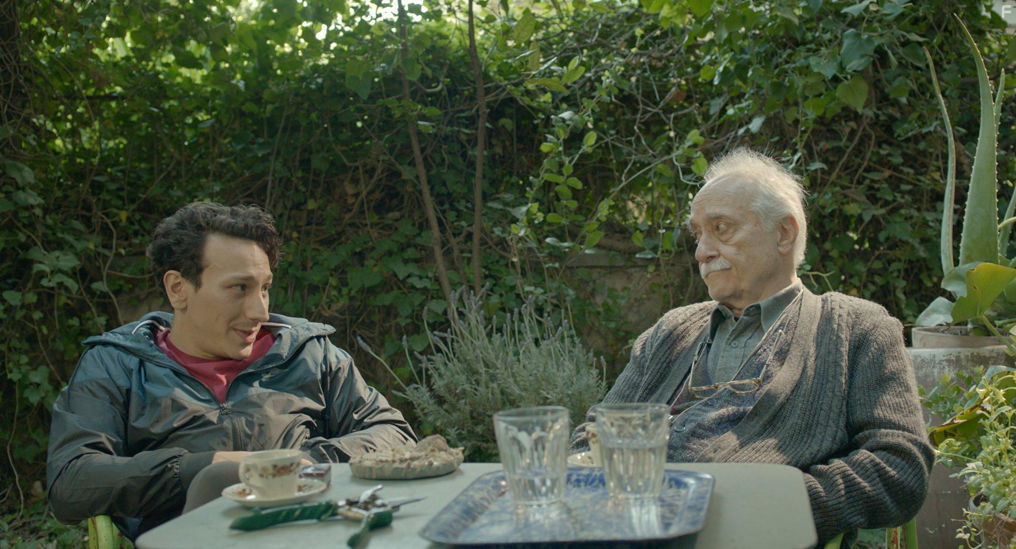 Thanasis Papageorgiou and Michalis Sarantis in Apostratos (2019)