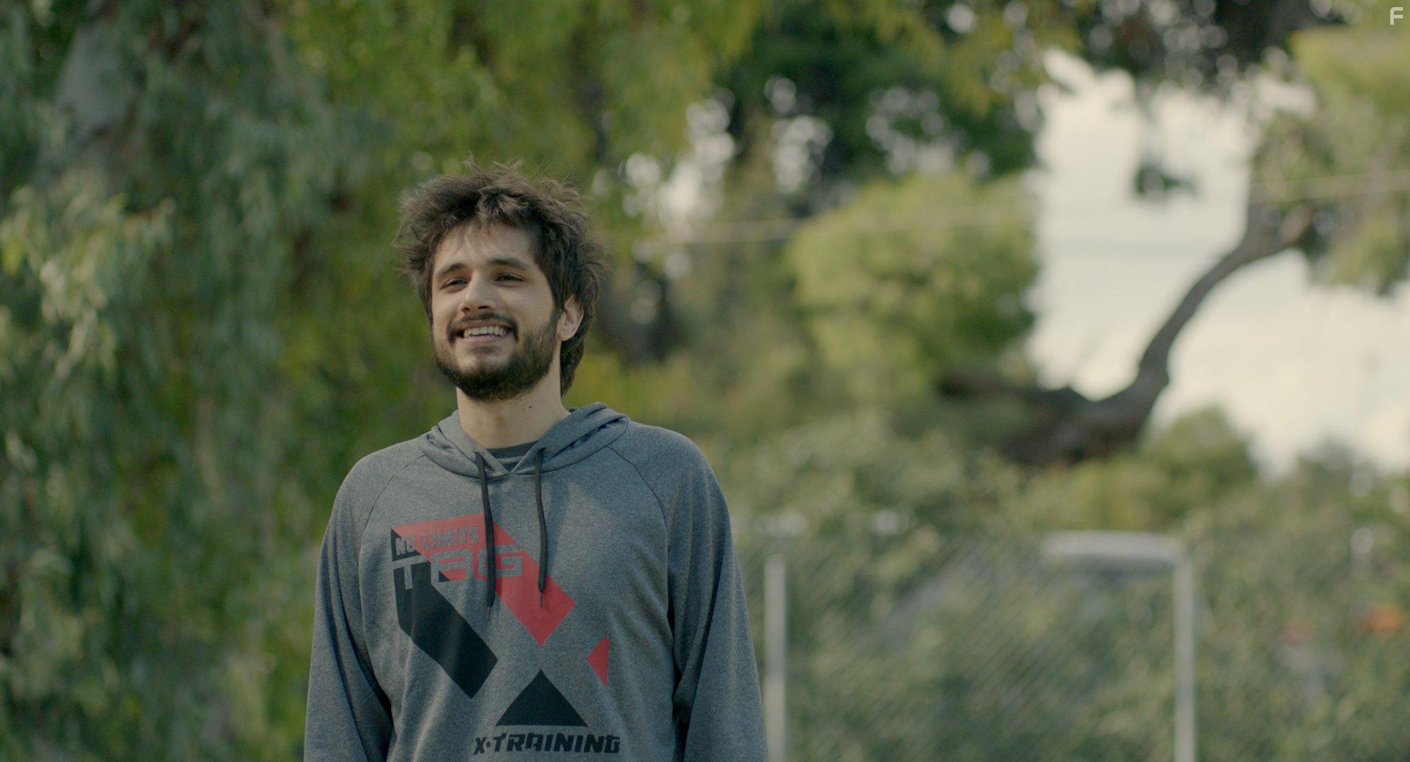 Yiannis Niarros in Apostratos (2019)