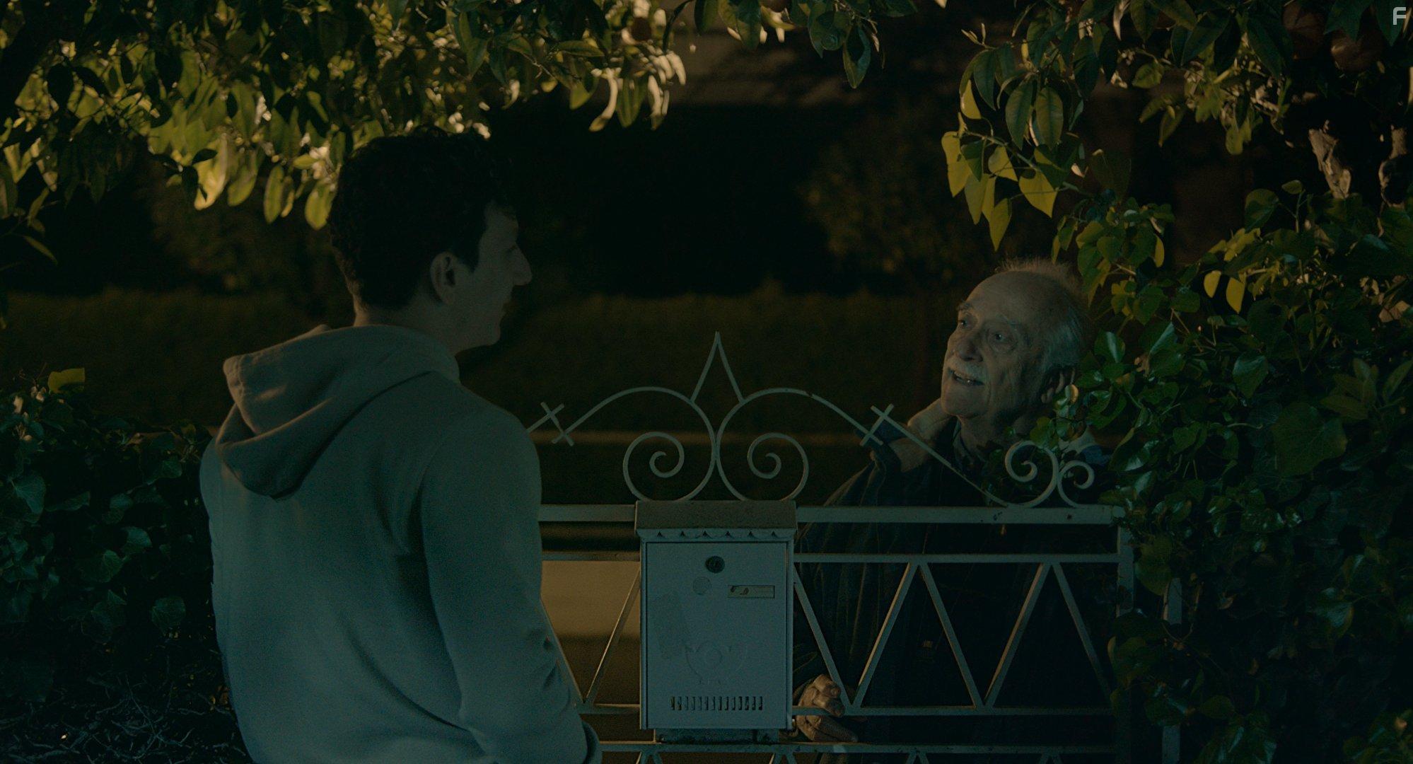 Thanasis Papageorgiou and Michalis Sarantis in Apostratos (2019)