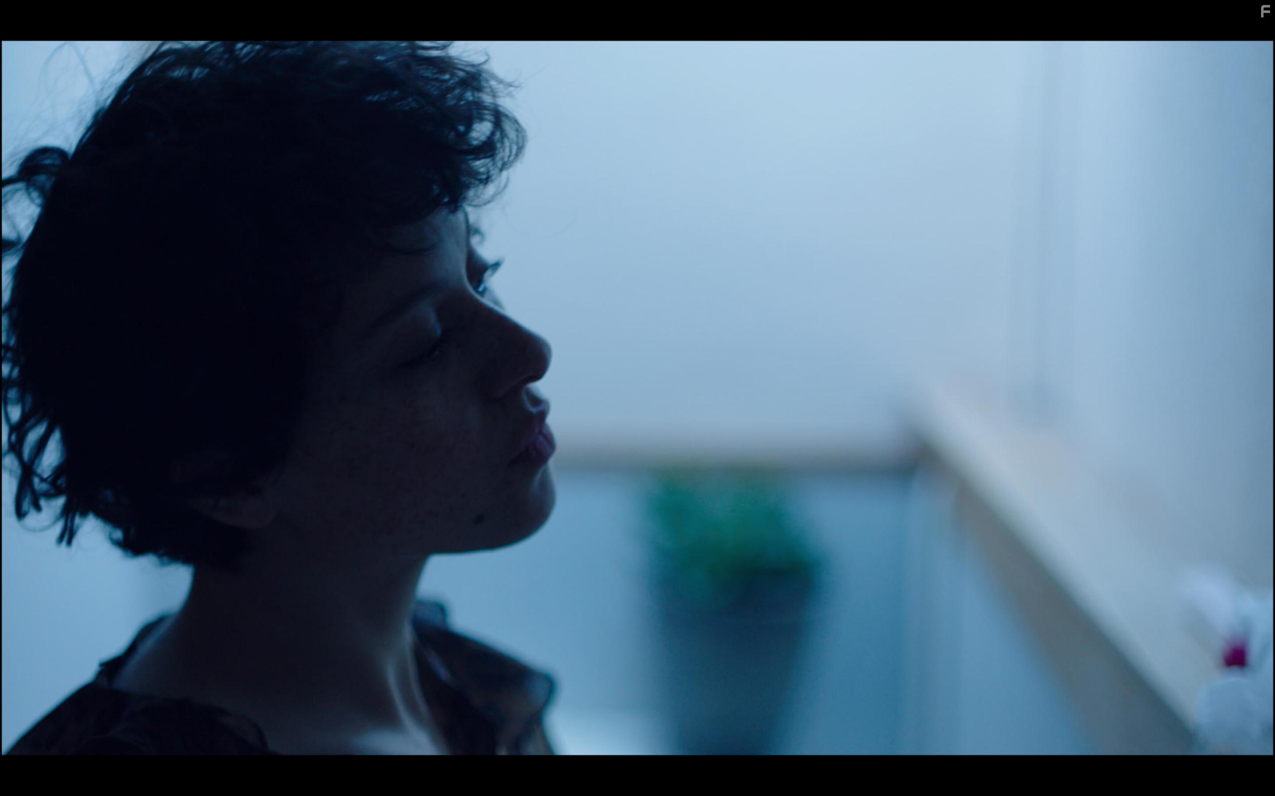 Alia Shawkat in Love Spreads (2020)