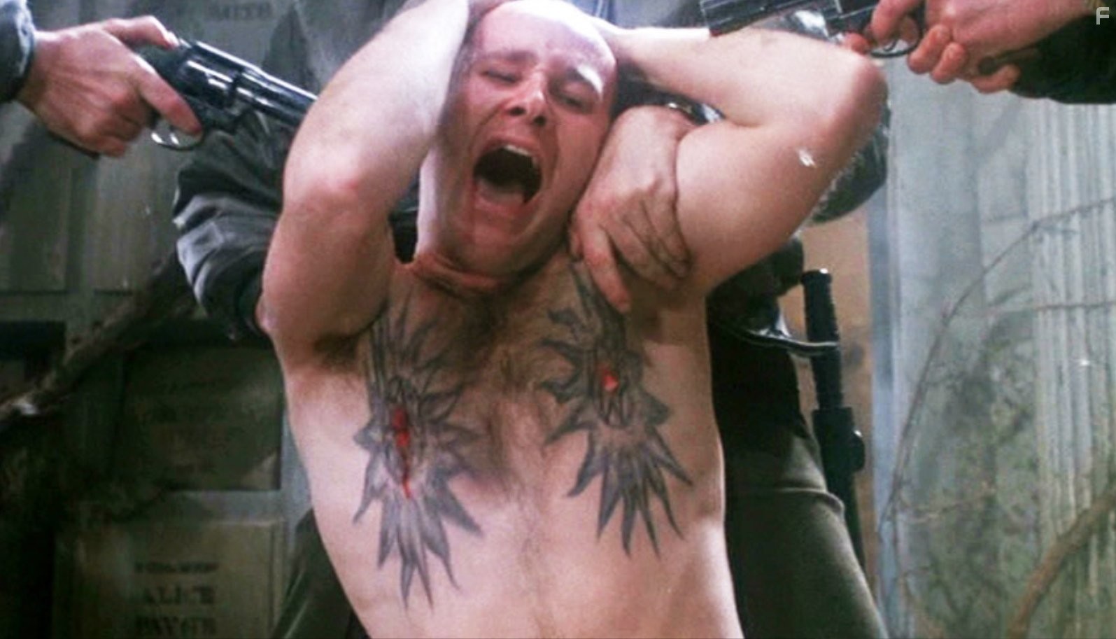 Simon Bamford in Ночной народ (1990)