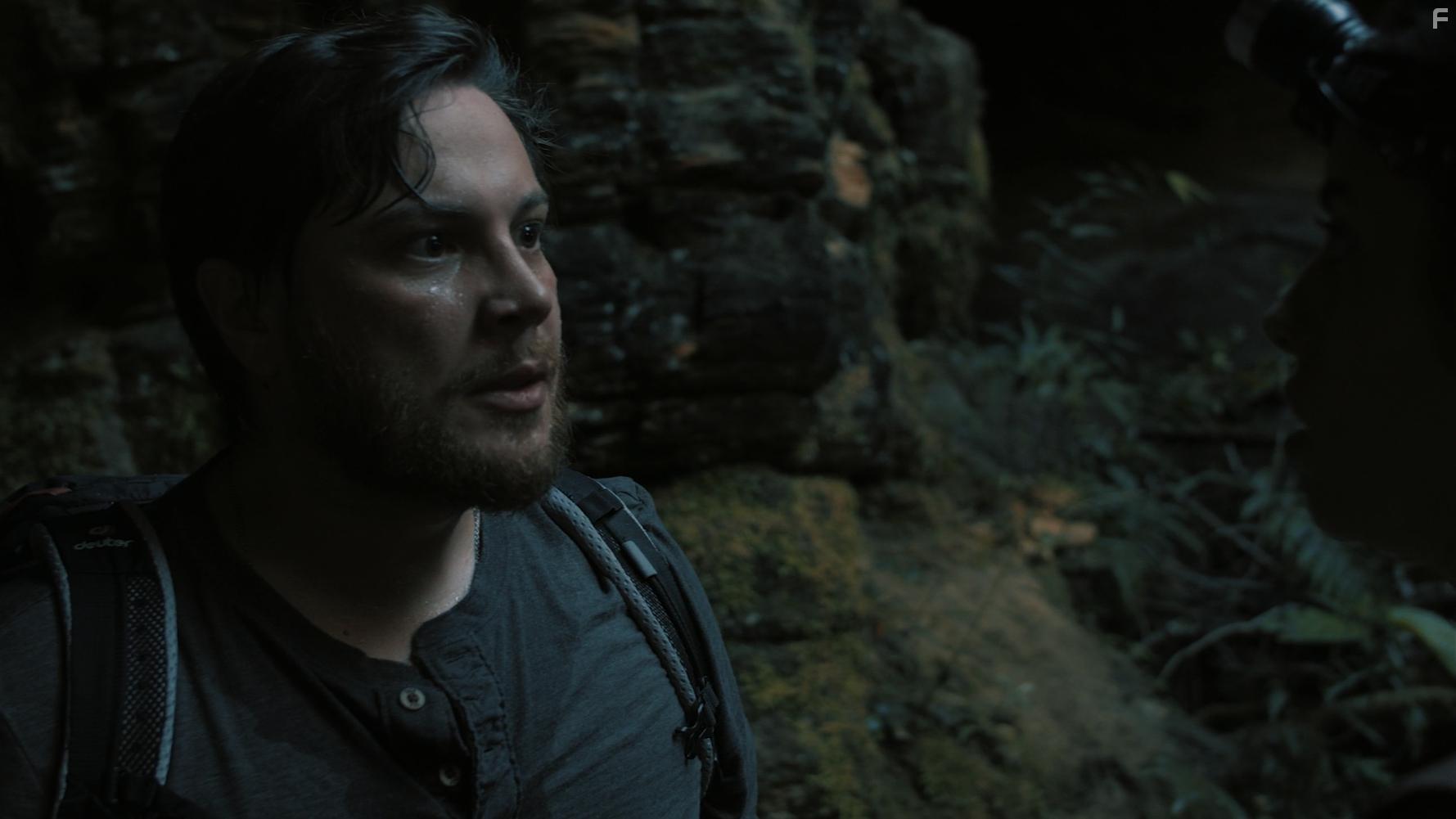 Arthur Vinciprova in A Gruta (2020)