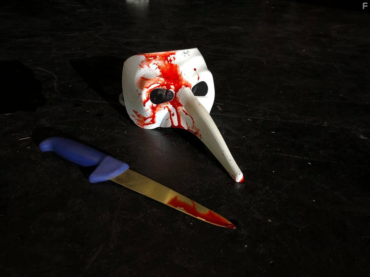 Everybody Gets Stabbed (2020)