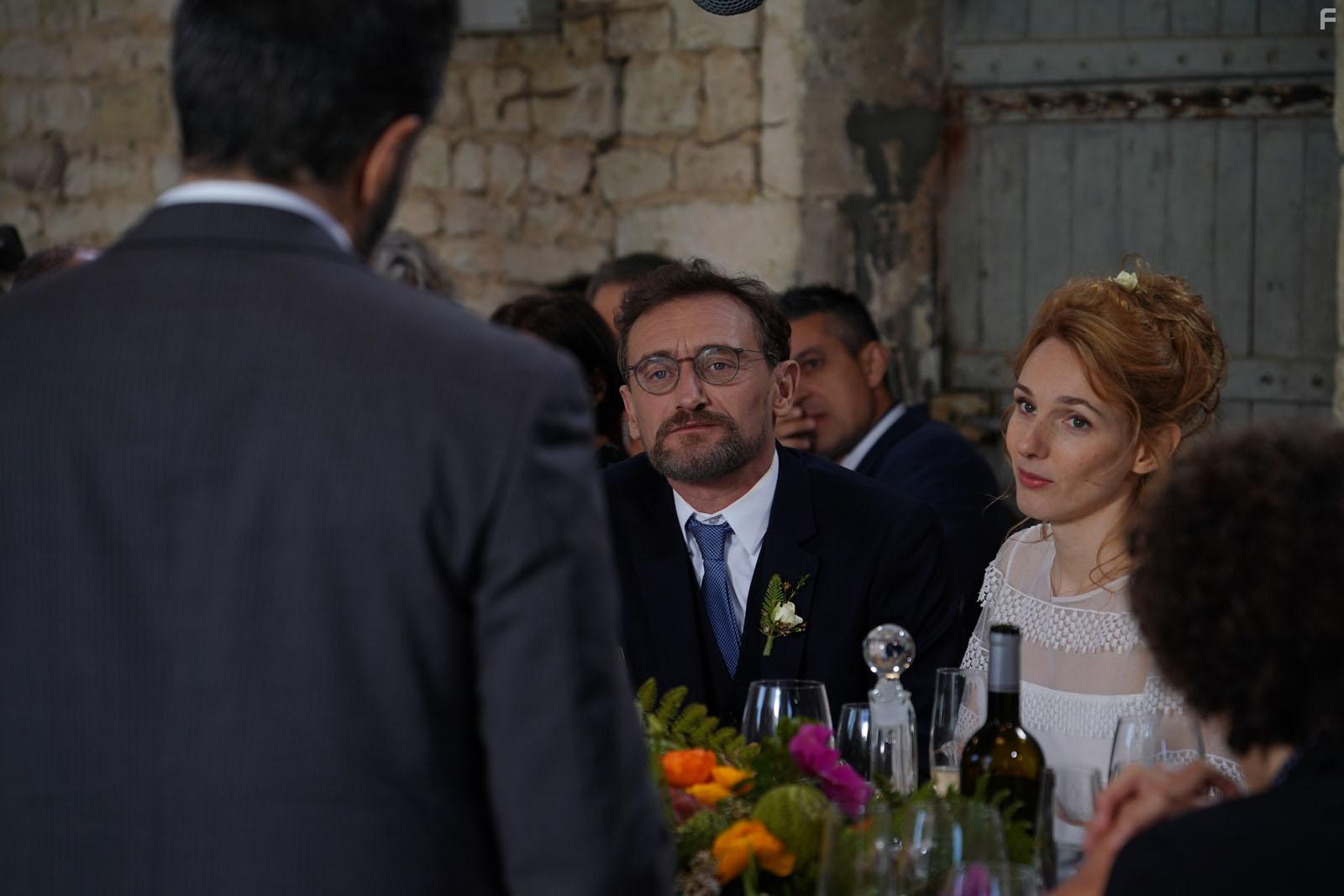 Jean-Paul Rouve and Pauline Clment in Lola et ses frres (2018)