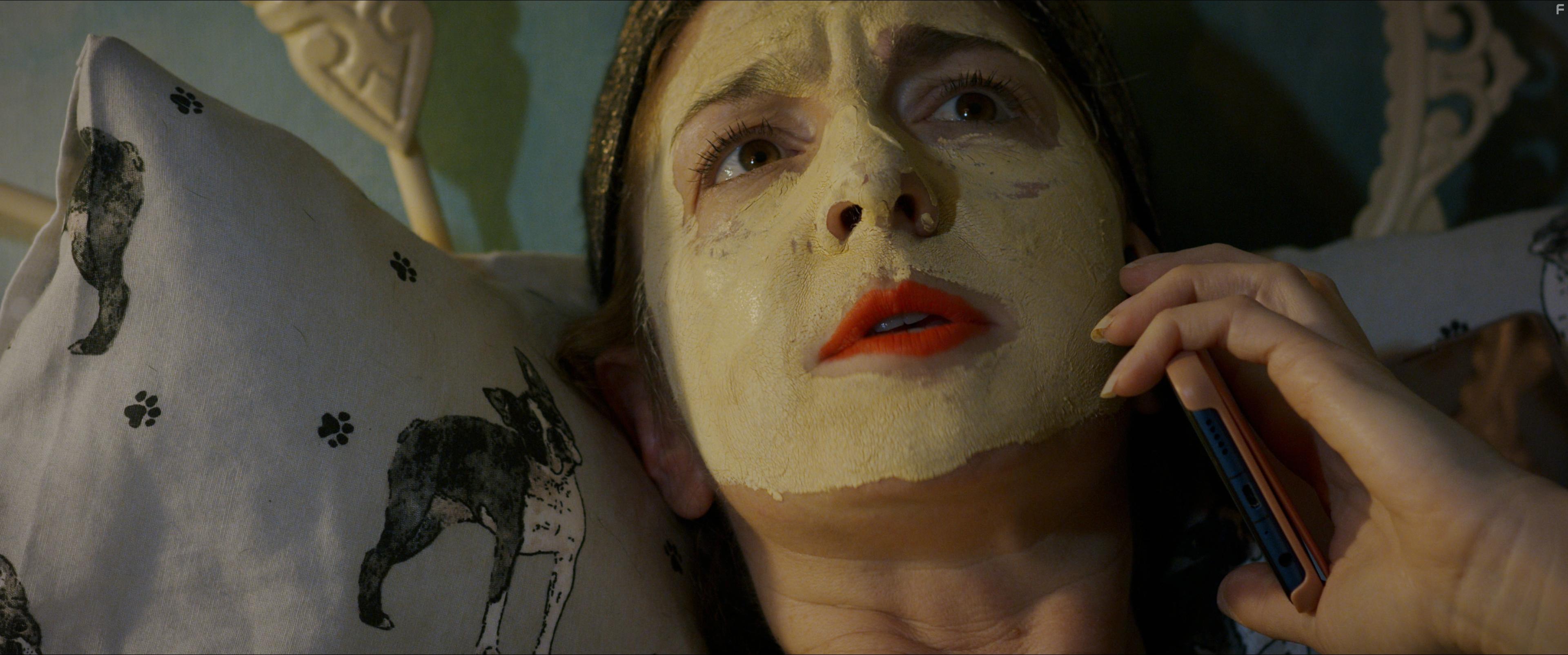 Lynne Payne in Happy Little Bunnies (2021)