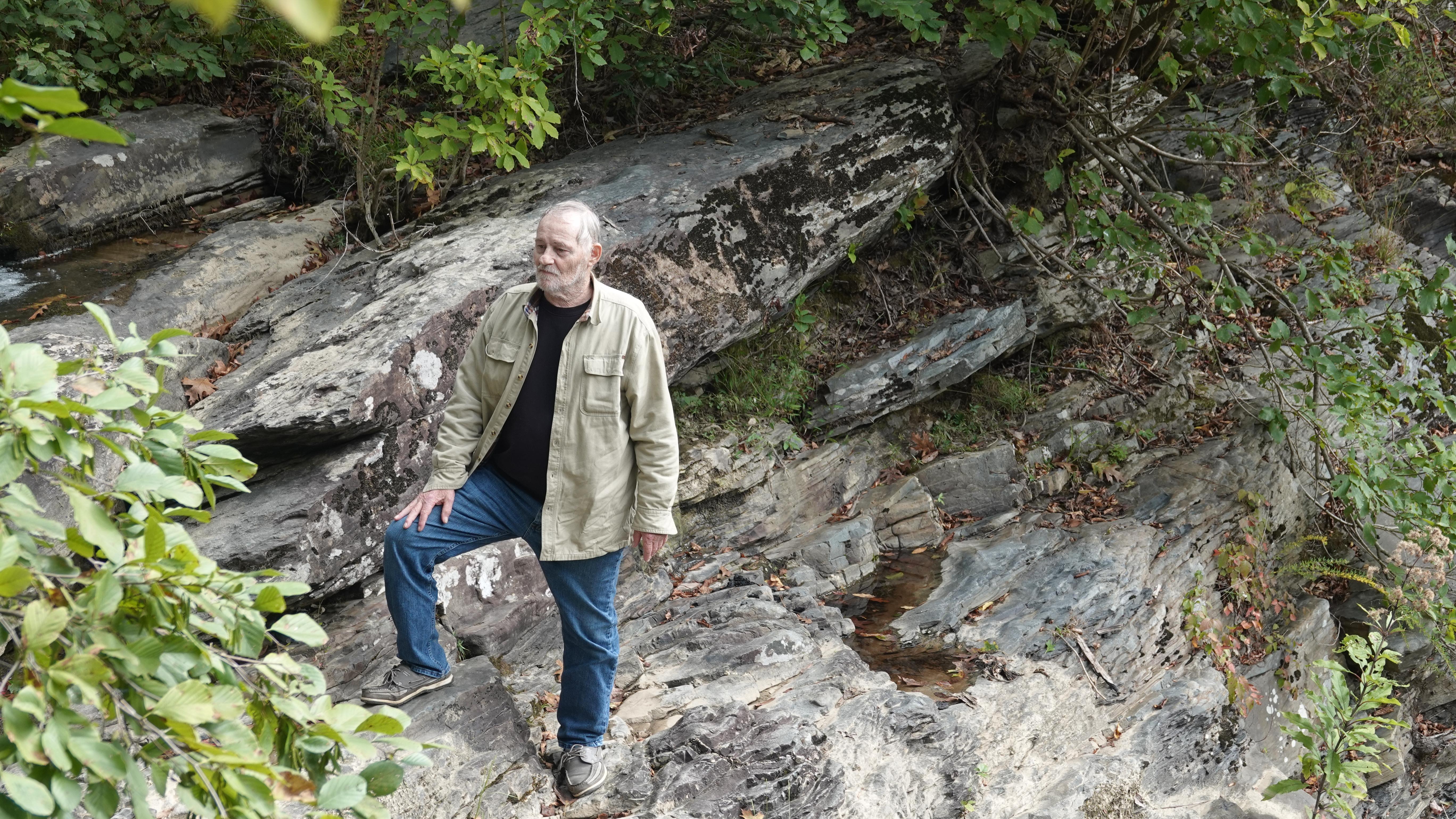 Alone with Bigfoot (2020)