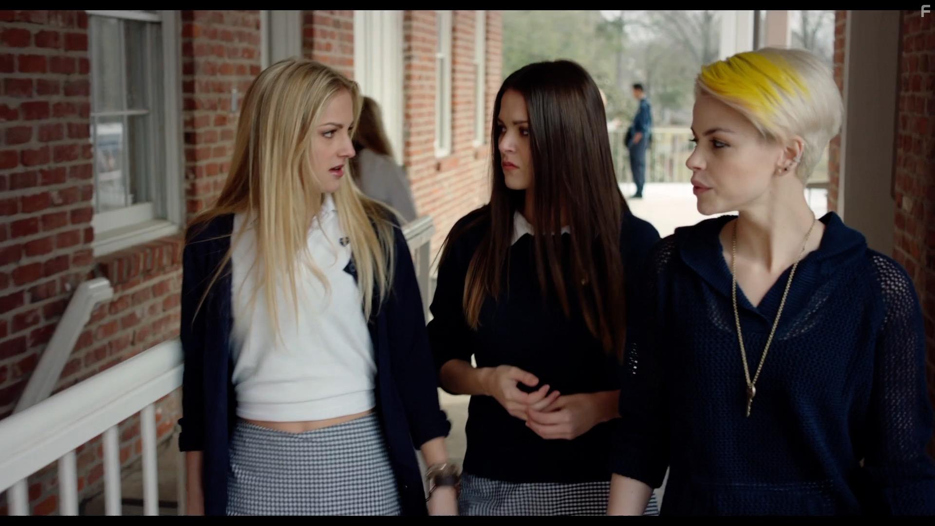 Masey McLain, Emma Elle Roberts, and Louisa Wendorff in Because of Grcia (2017)